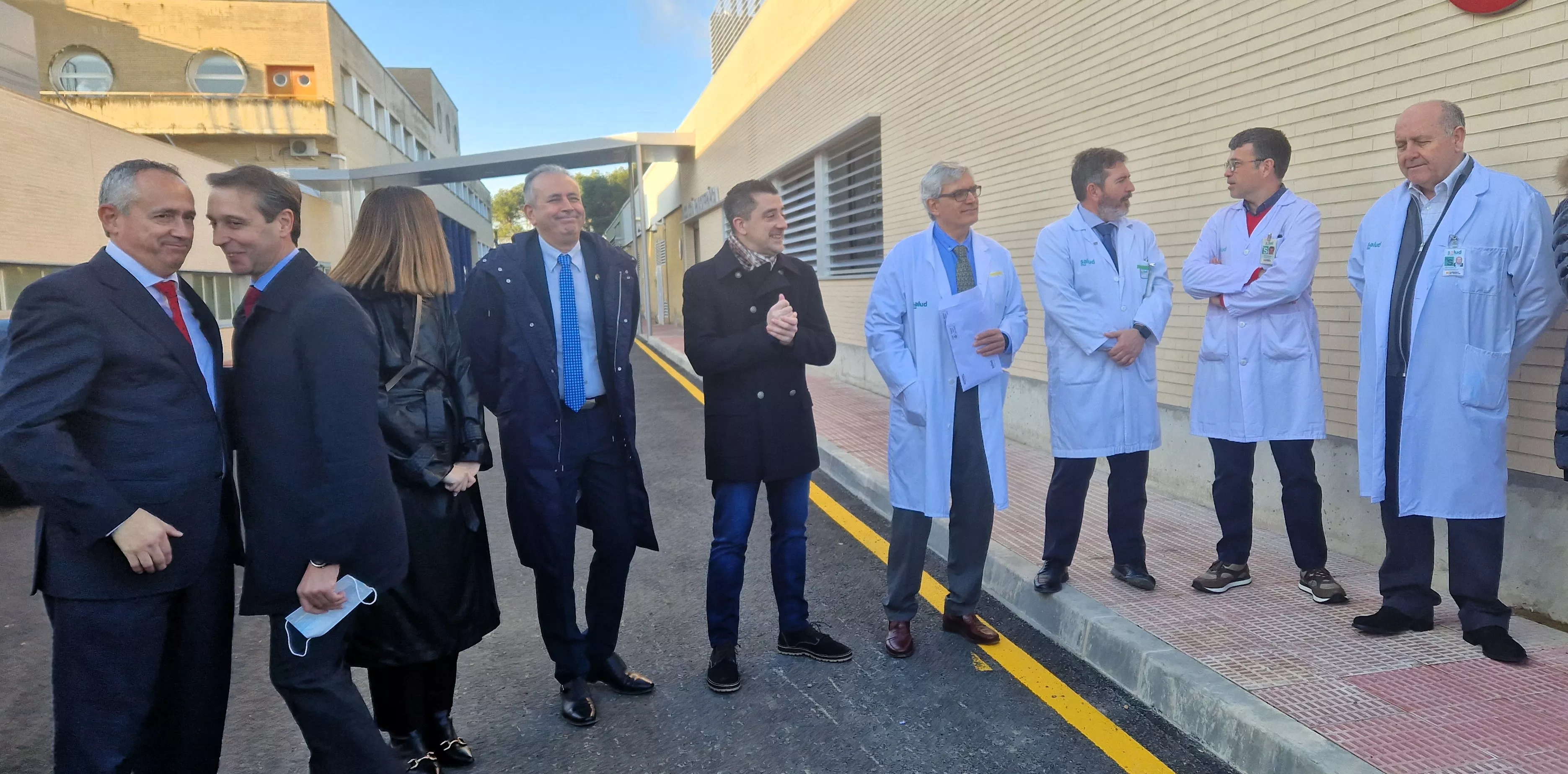 Inauguración del nuevo servicio de radioterapia del Hospital San Jorge de Huesca. Foto Myriam Martínez