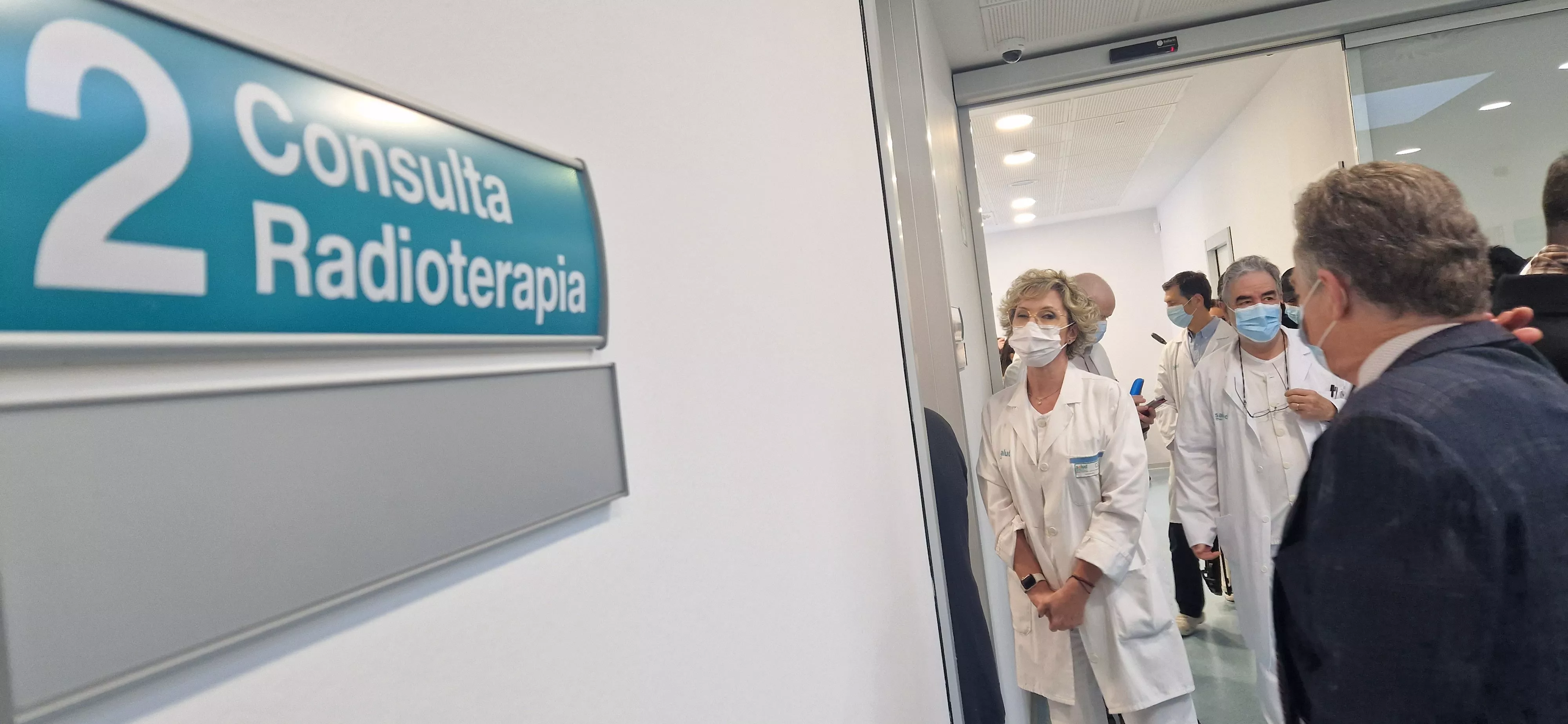 Inauguración del nuevo servicio de radioterapia del Hospital San Jorge de Huesca. Foto Myriam Martínez