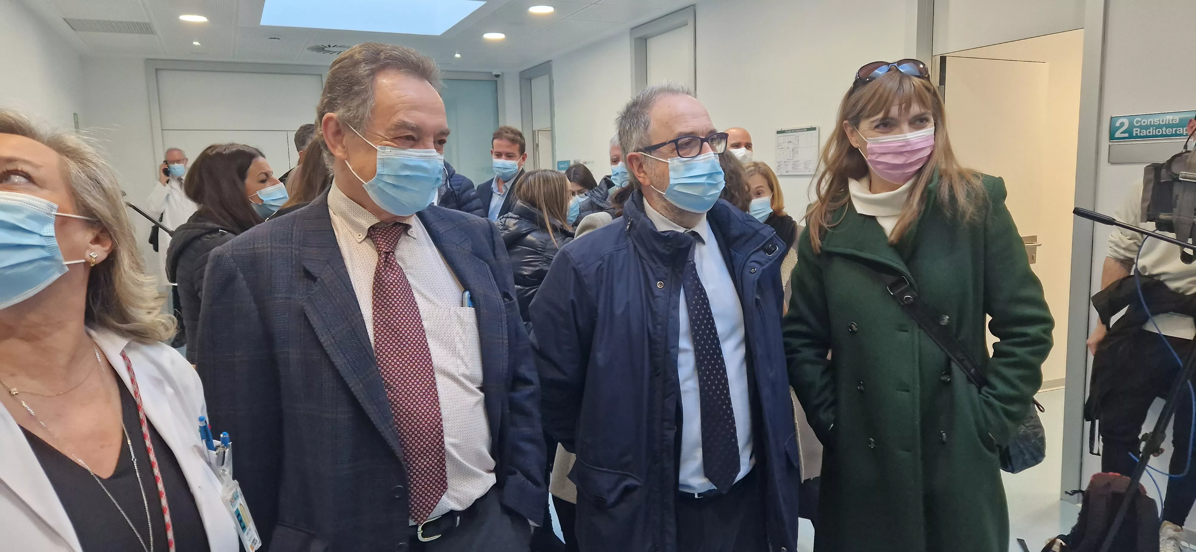 Inauguración del nuevo servicio de radioterapia del Hospital San Jorge de Huesca. Foto Myriam Martínez