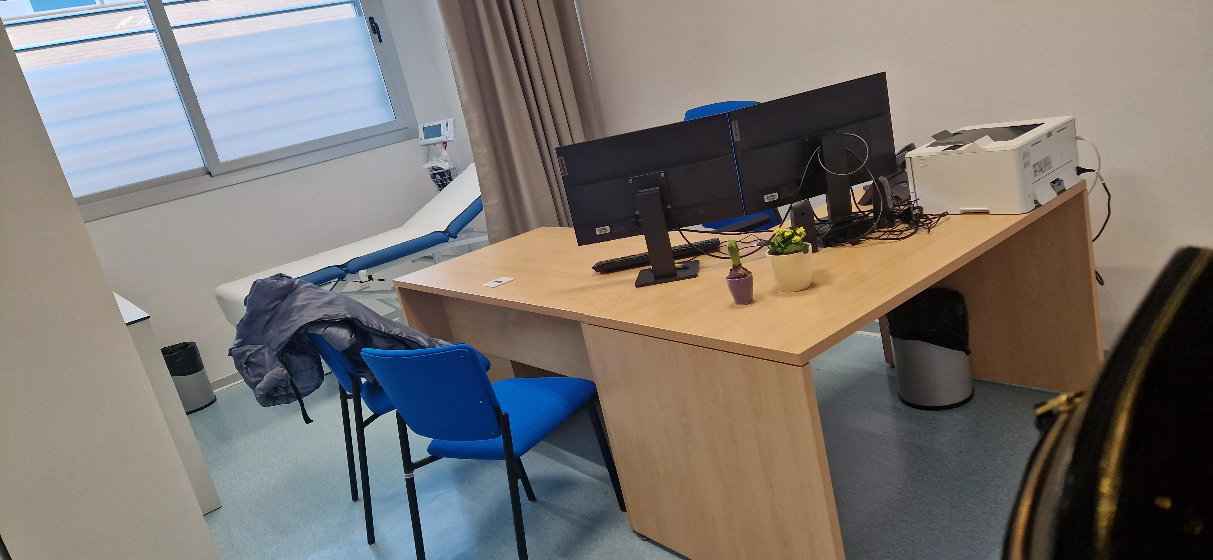 Inauguración del nuevo servicio de radioterapia del Hospital San Jorge de Huesca. Foto Myriam Martínez