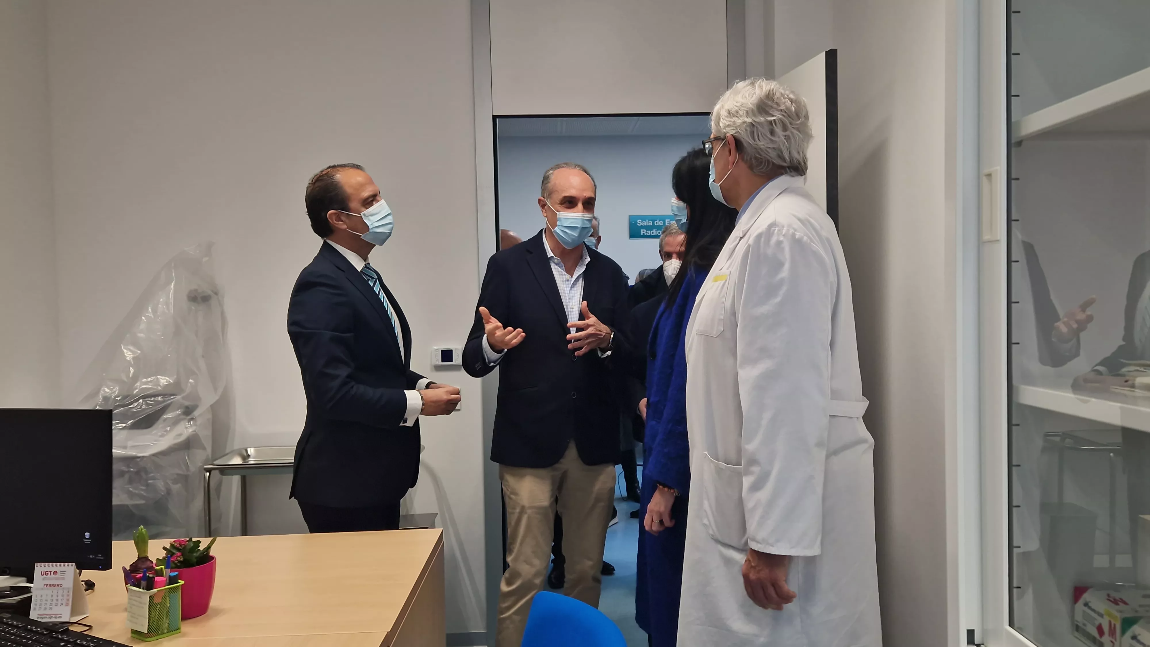 Inauguración del nuevo servicio de radioterapia del Hospital San Jorge de Huesca. Foto Myriam Martínez