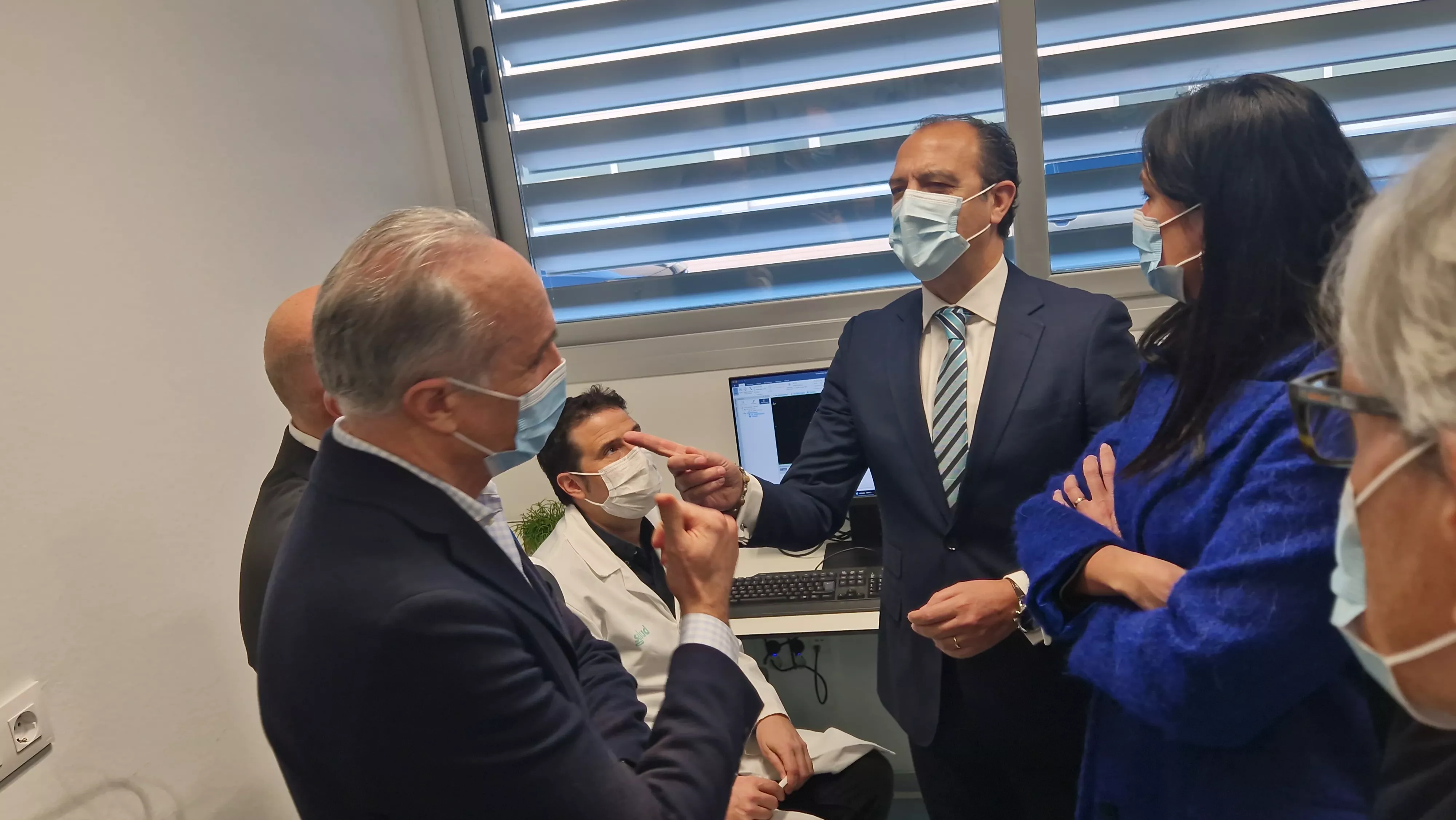 Inauguración del nuevo servicio de radioterapia del Hospital San Jorge de Huesca. Foto Myriam Martínez