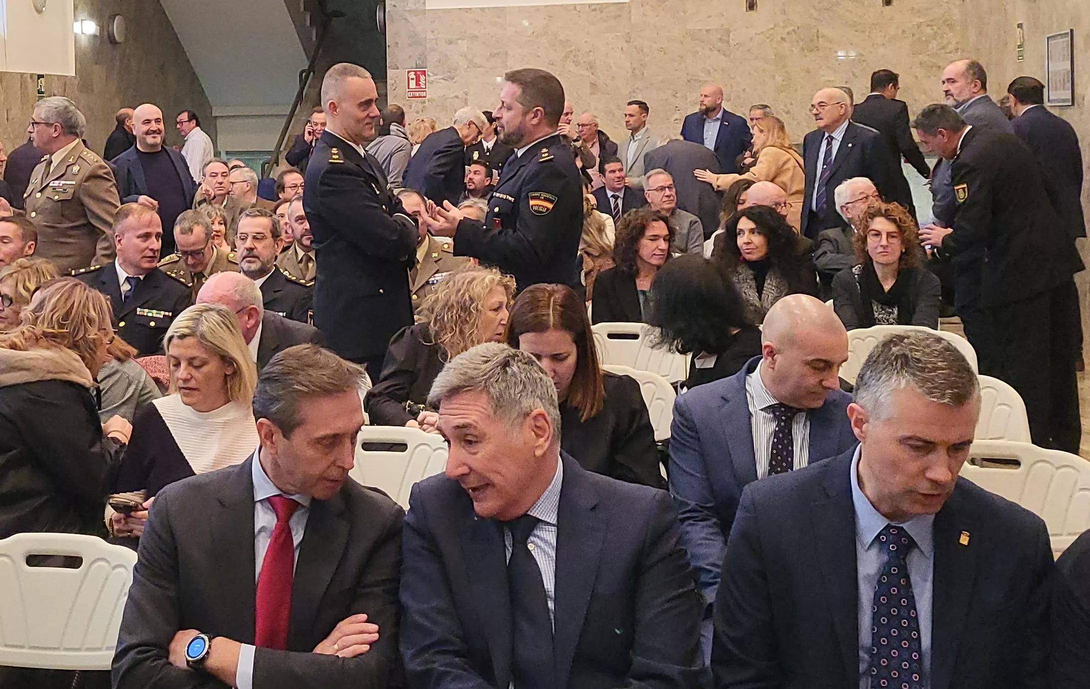 Acto institucional en la Comisaría de Policía de Huesca. Foto Mercedes Manterola