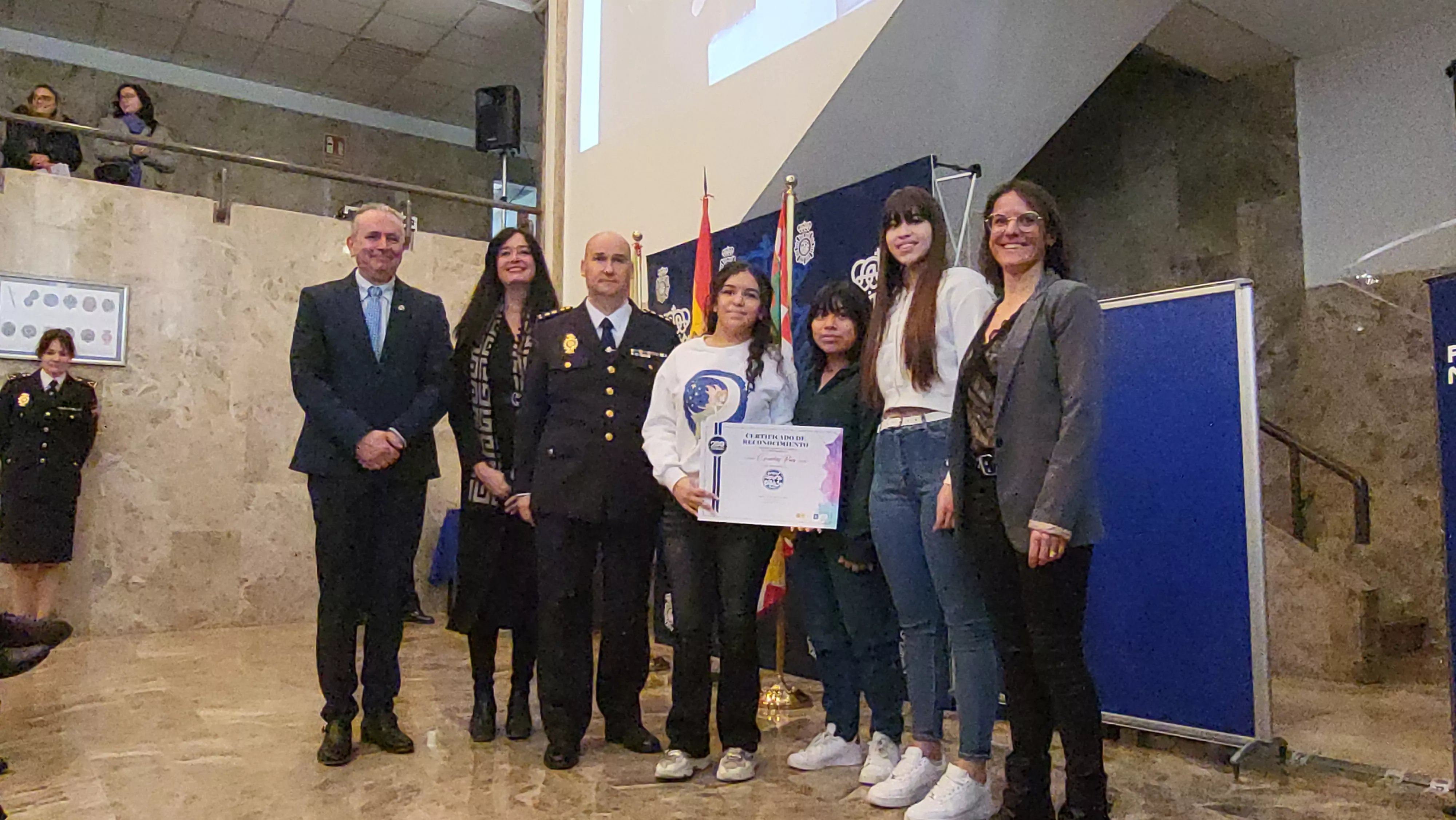 Acto institucional en la Comisaría de Policía de Huesca. Foto Mercedes Manterola