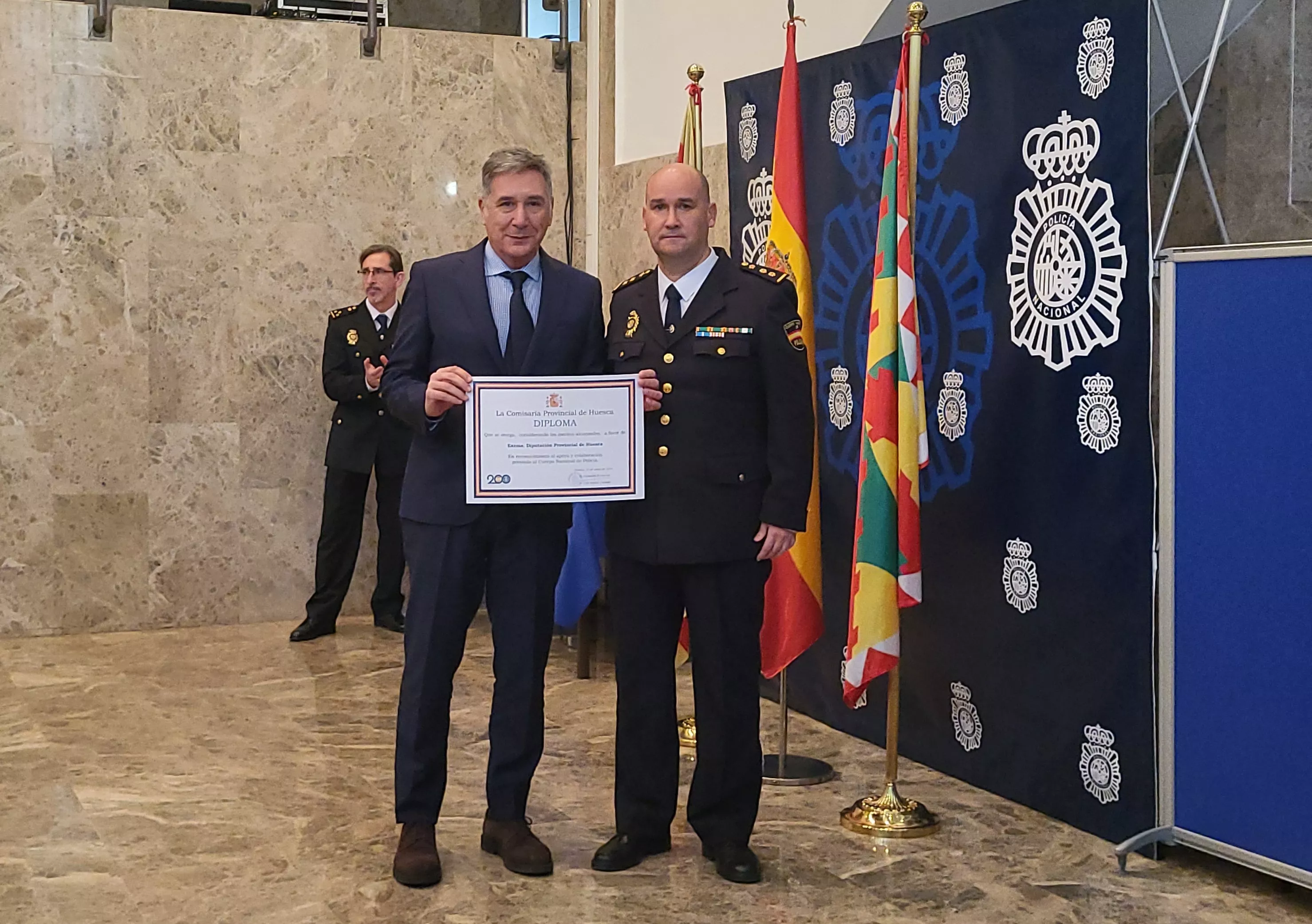 Acto institucional en la Comisaría de Policía de Huesca. Foto Mercedes Manterola