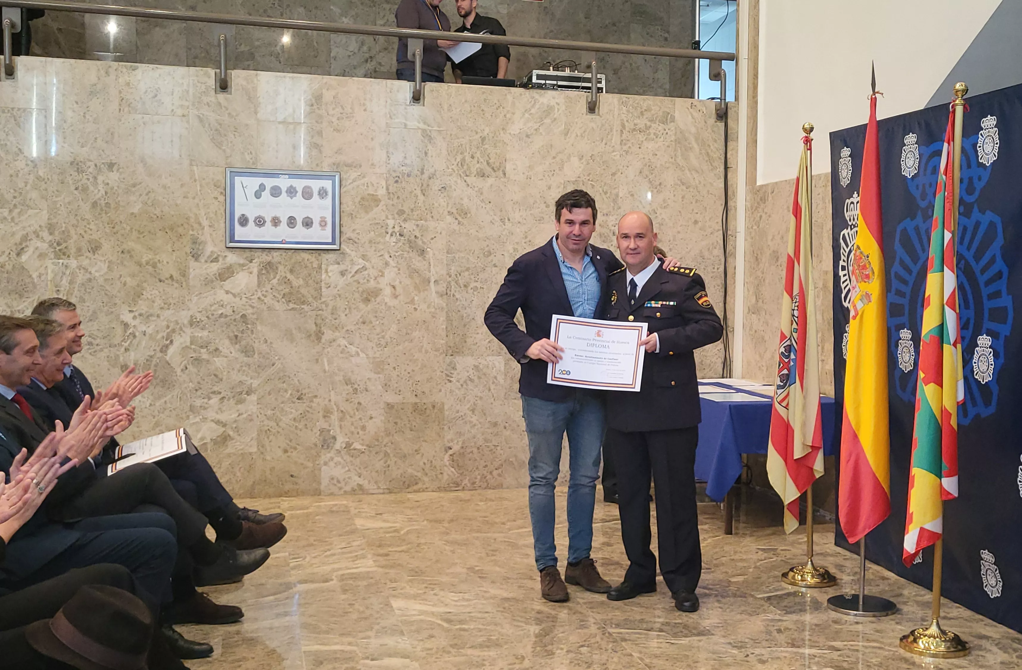 Acto institucional en la Comisaría de Policía de Huesca. Foto Mercedes Manterola