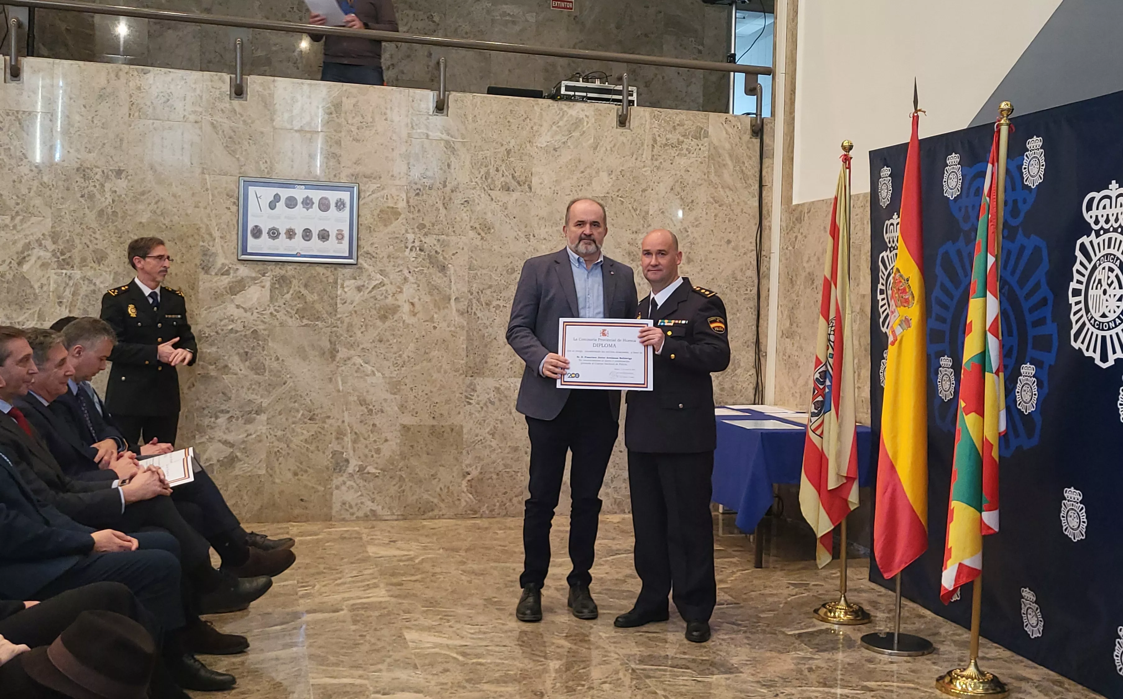 Acto institucional en la Comisaría de Policía de Huesca. Foto Mercedes Manterola