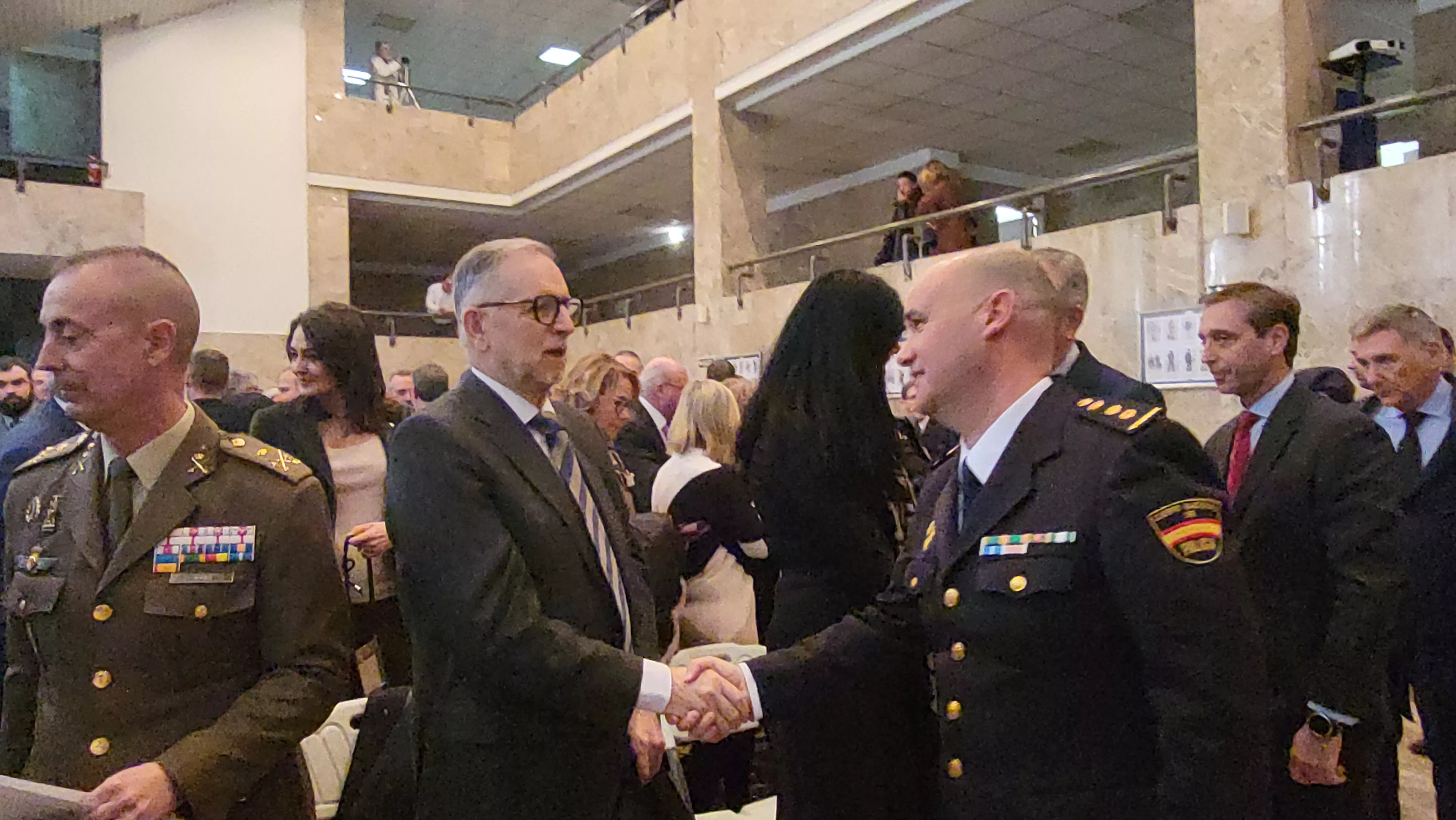 Acto institucional en la Comisaría de Policía de Huesca. Foto Mercedes Manterola