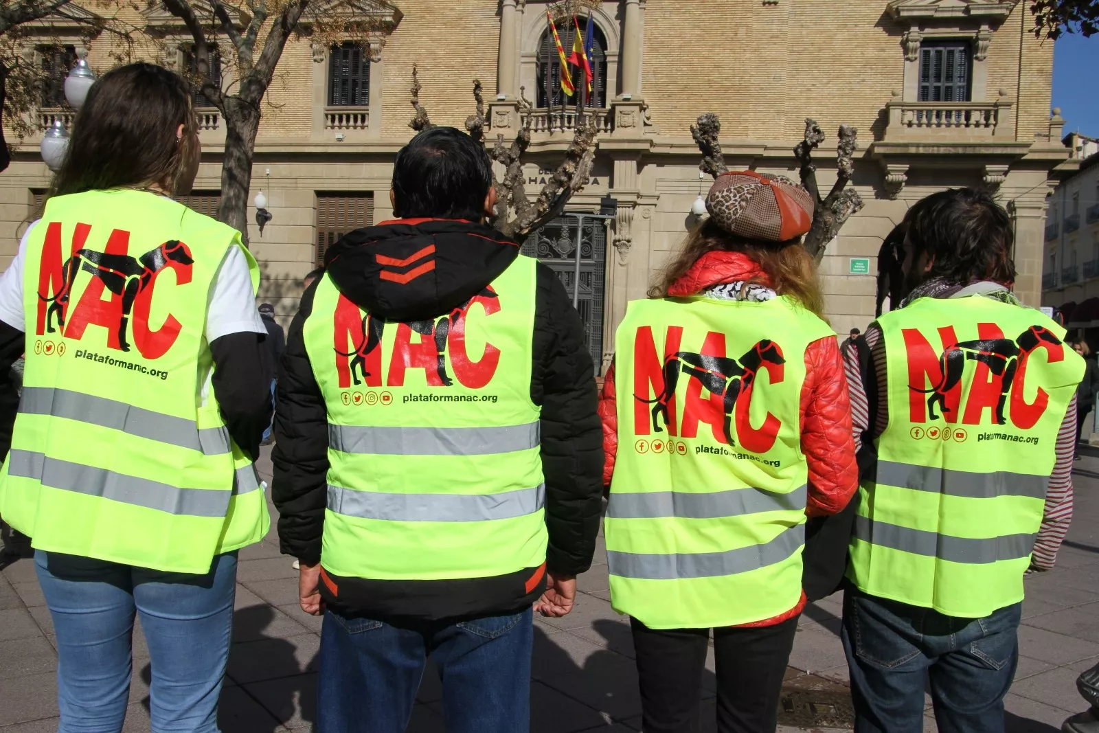 Concentración en Huesca de No a la Caza. Foto Carlos Neofato