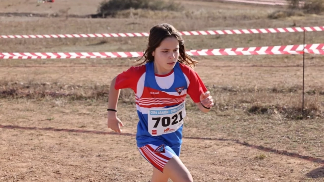 Nerea Losfablos (GMS), tercera Sub-12 Nerea Losfablos (GMS), tercera Sub-12