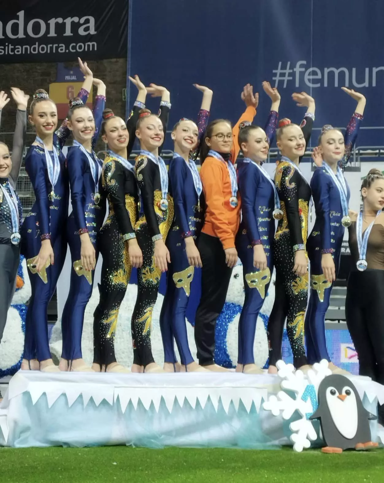 Estética Júnior  (Club 90)