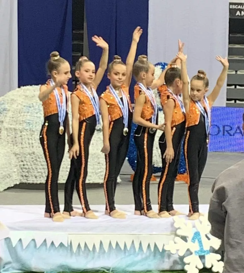 Rítmica  Benjamines  (Club 90)