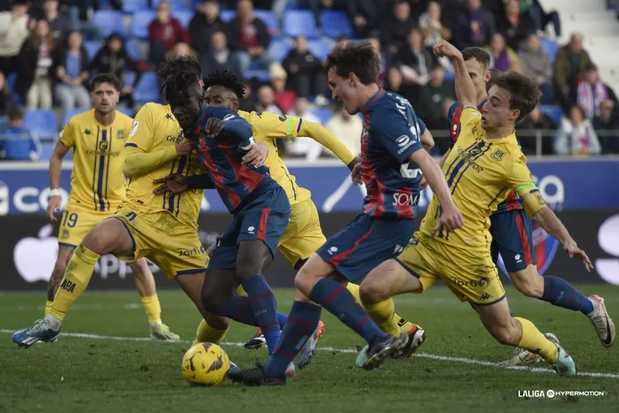 Kortajarena, en una ocasión contra el Alcorcón.