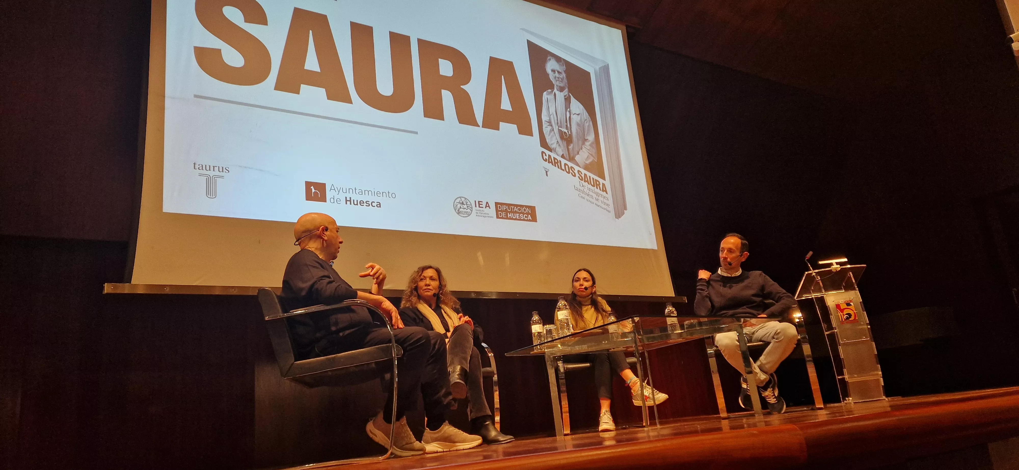 Luis Alegre, Lali Ramón, Anna Saura y Jorge Puértolas. Foto Myriam Martínez