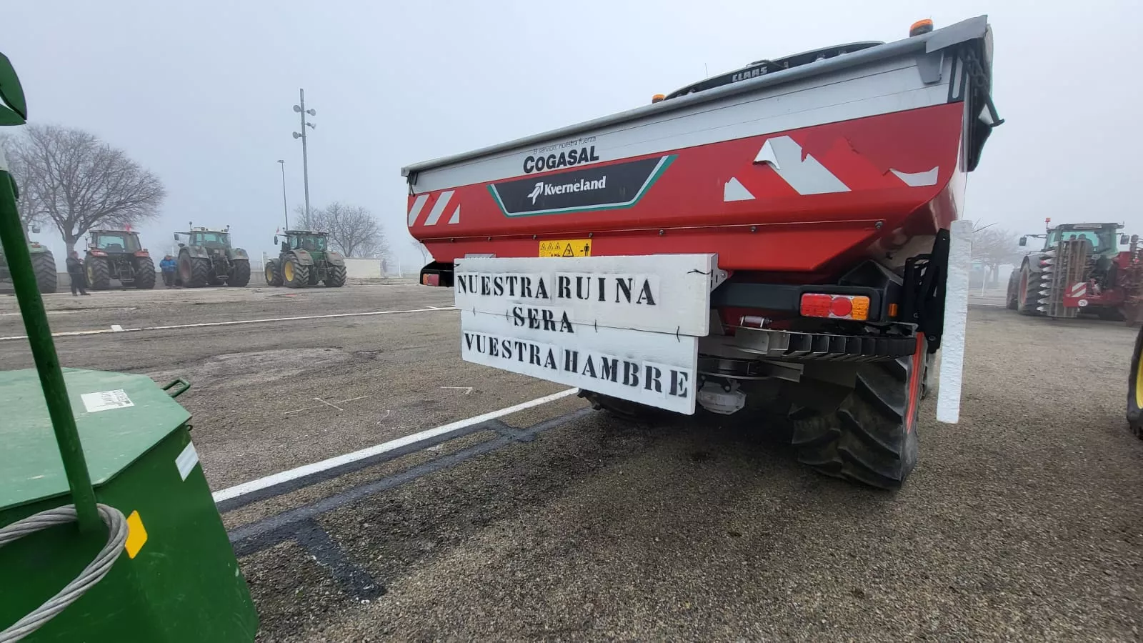 Impresionante tractorada en Huesca