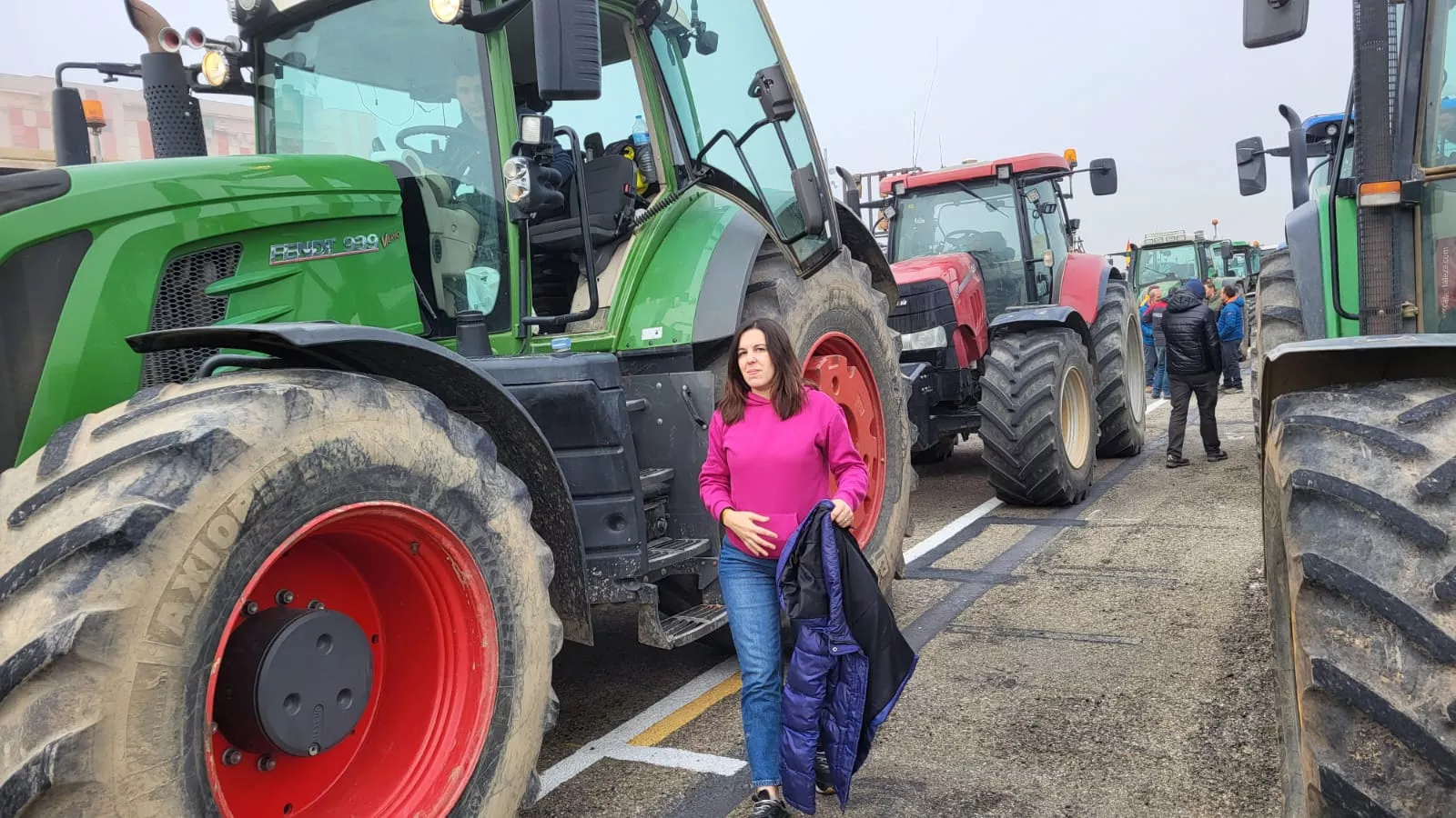 Impresionante tractorada en Huesca