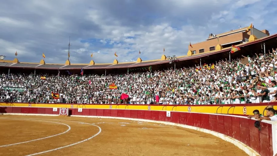 Plaza de Toros de Huesca durante un festejo.