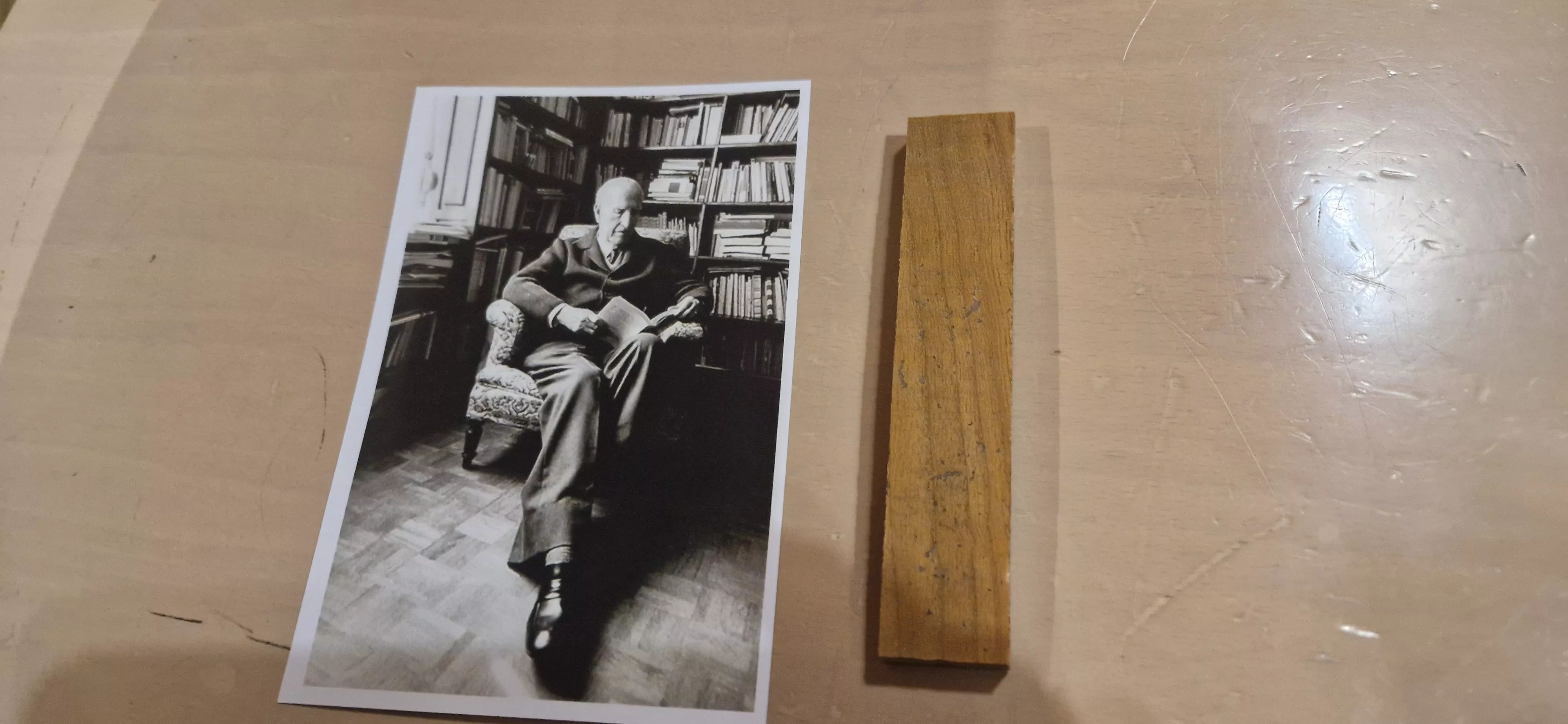 Conferencia de Jesús Marchamalo en Huesca. Foto Myriam Martínez