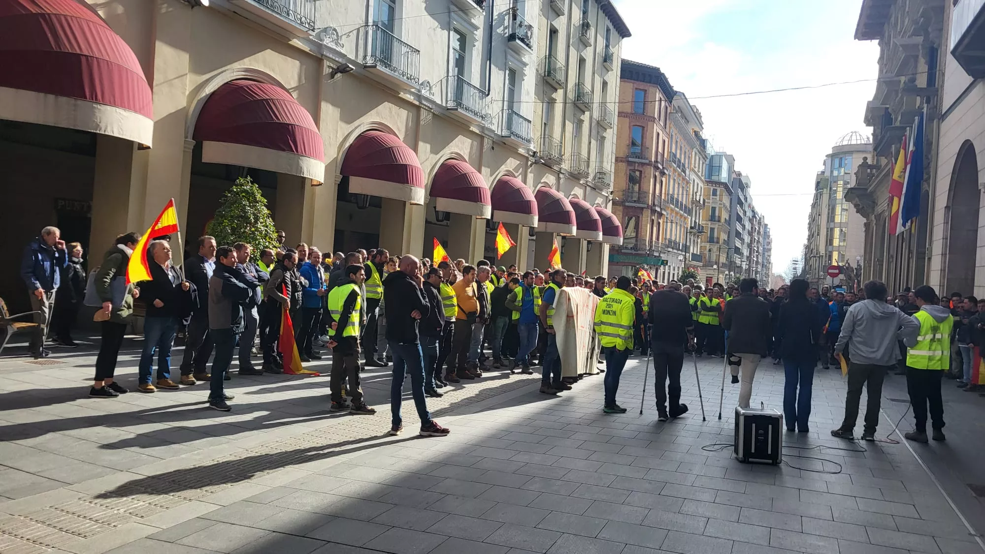 Manifestación de los agricultores por Huesca hasta la Subdelegación