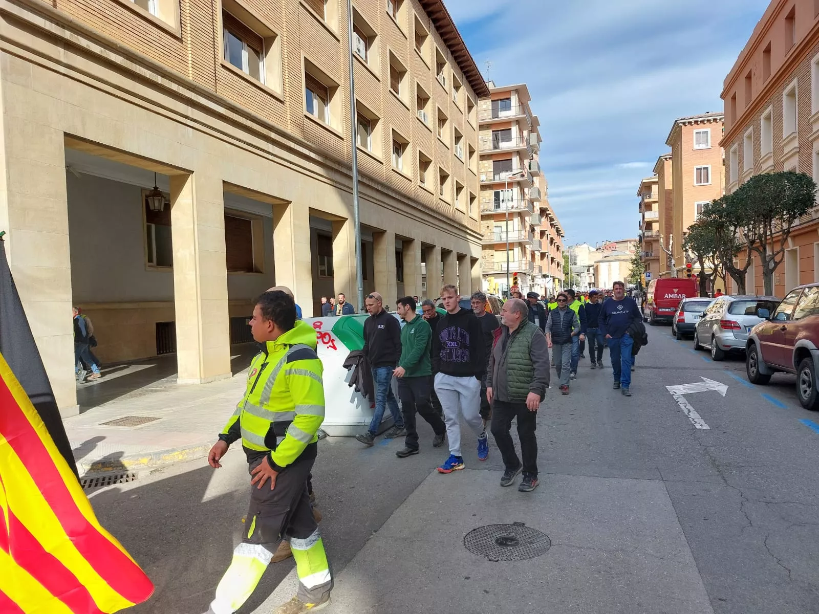 Manifestación de los agricultores por Huesca hasta la Subdelegación