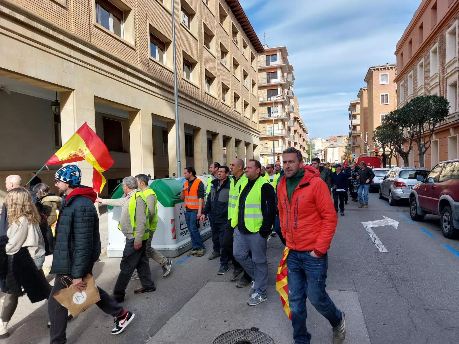 Manifestación de los agricultores por Huesca hasta la Subdelegación