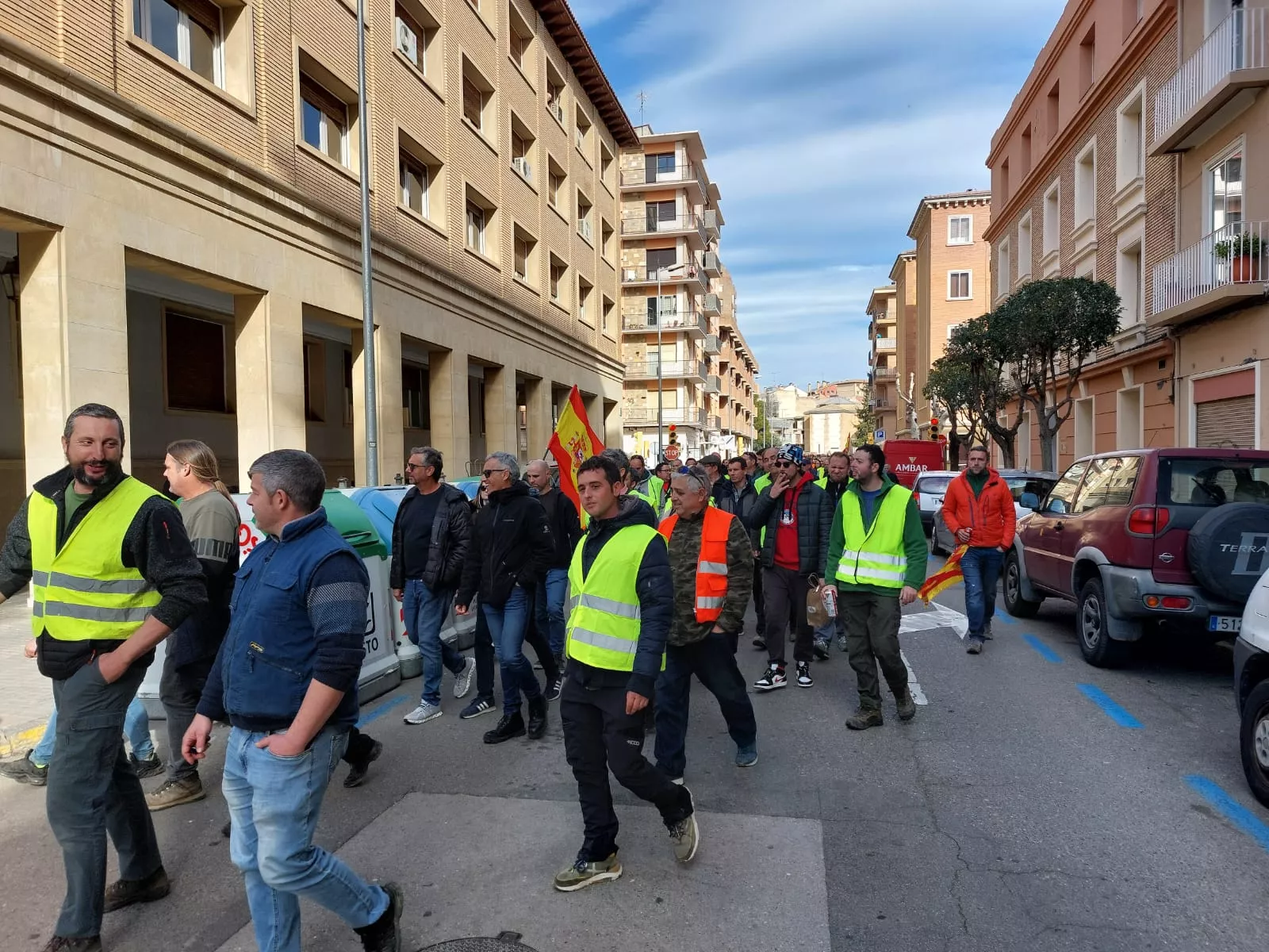 Manifestación de los agricultores por Huesca hasta la Subdelegación