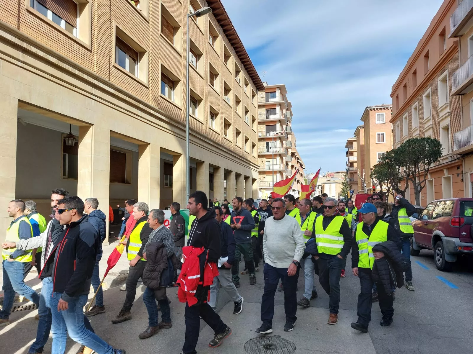 Manifestación de los agricultores por Huesca hasta la Subdelegación