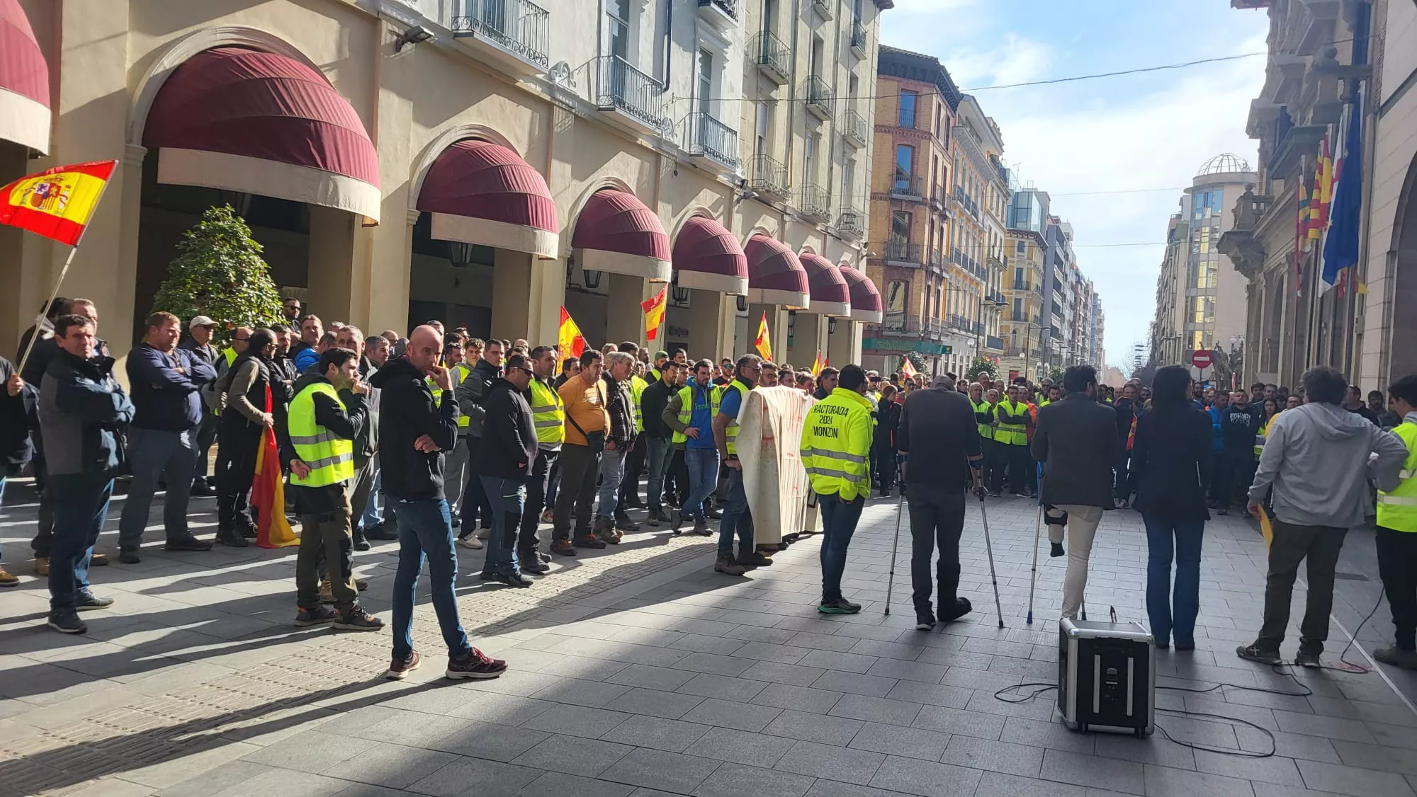 Manifestación de los agricultores por Huesca hasta la Subdelegación