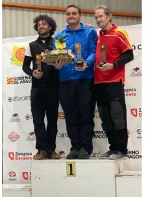 Podio del campeonato de Aragón, con Javier Pardo y Jacobo Bianchi, plata y bronce.