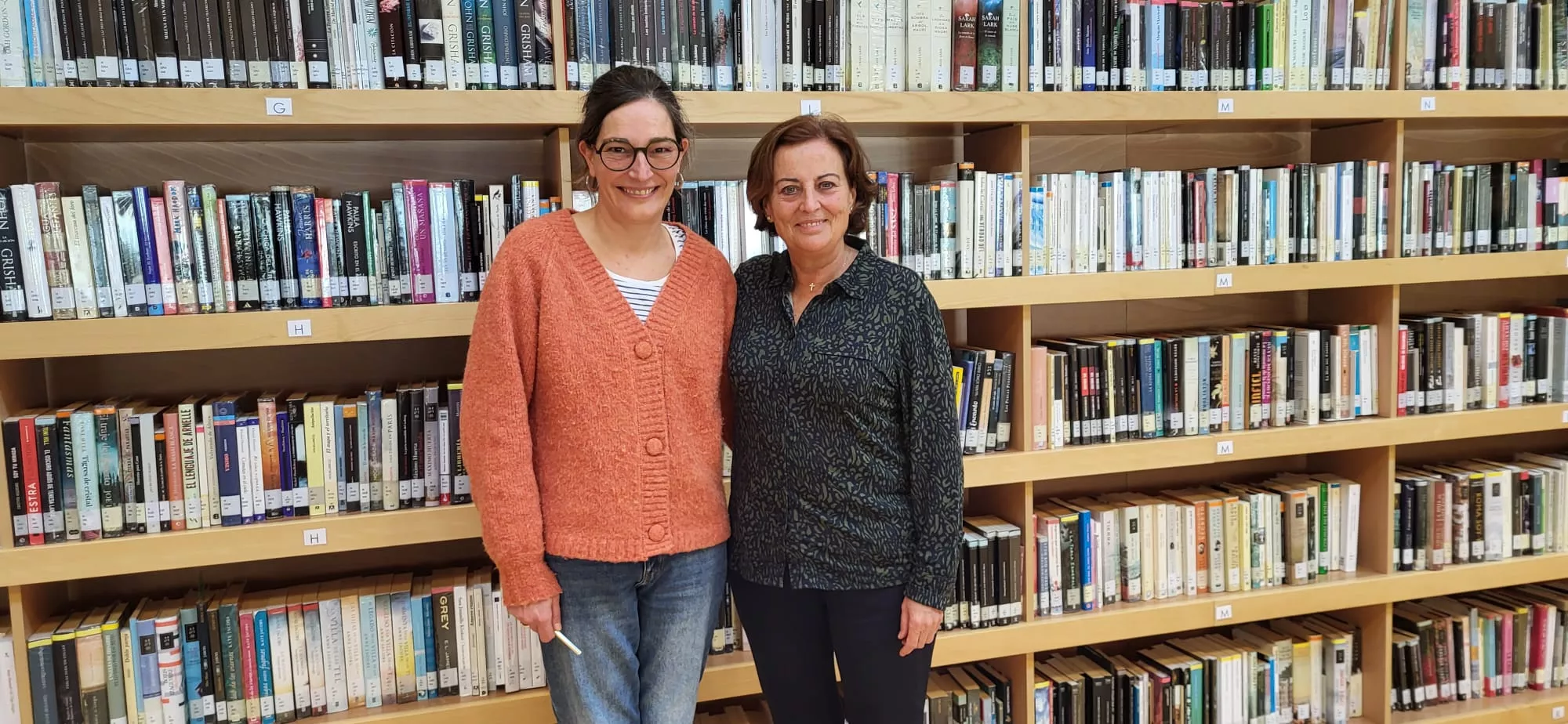 Arancha Añaños y Teruca Moreno han presentado las actividades por el aniversario de la biblioteca Ramón J. Sender.