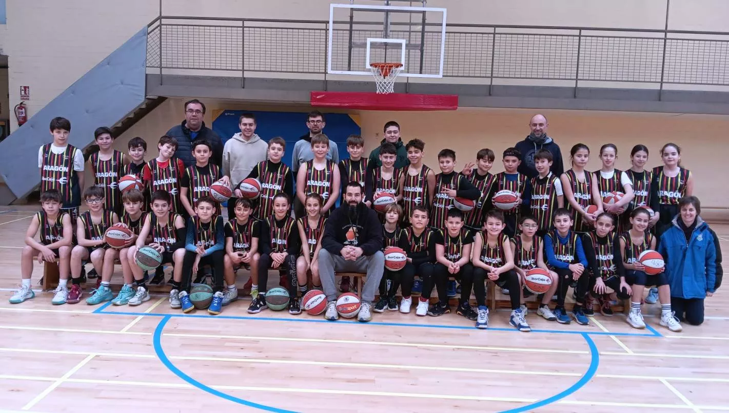 Foto de archivo de una de las concentraciones de la Escuela DOB Huesca de Minibasket