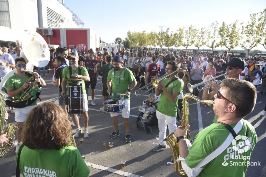 Imágenes del partido Huesca Rácing de Santander. Foto La Liga 