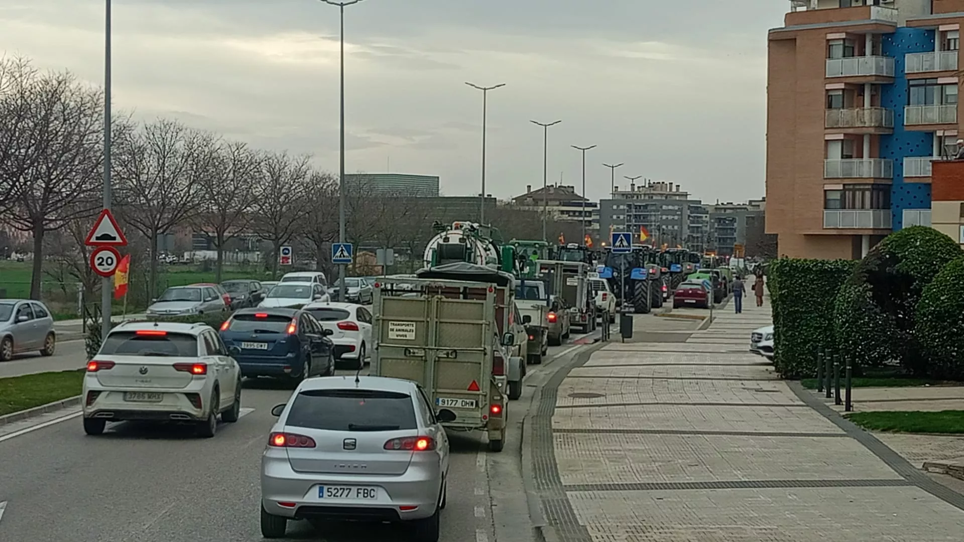 Tractorada y concentración en Huesca.