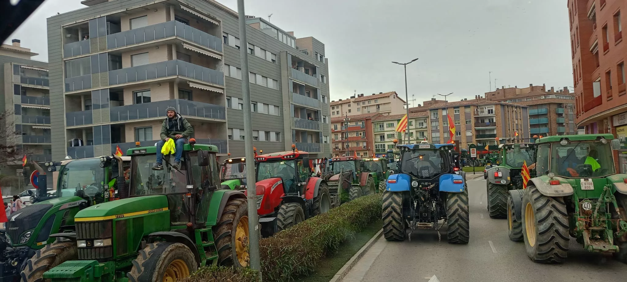 Tractorada y concentración en Huesca.