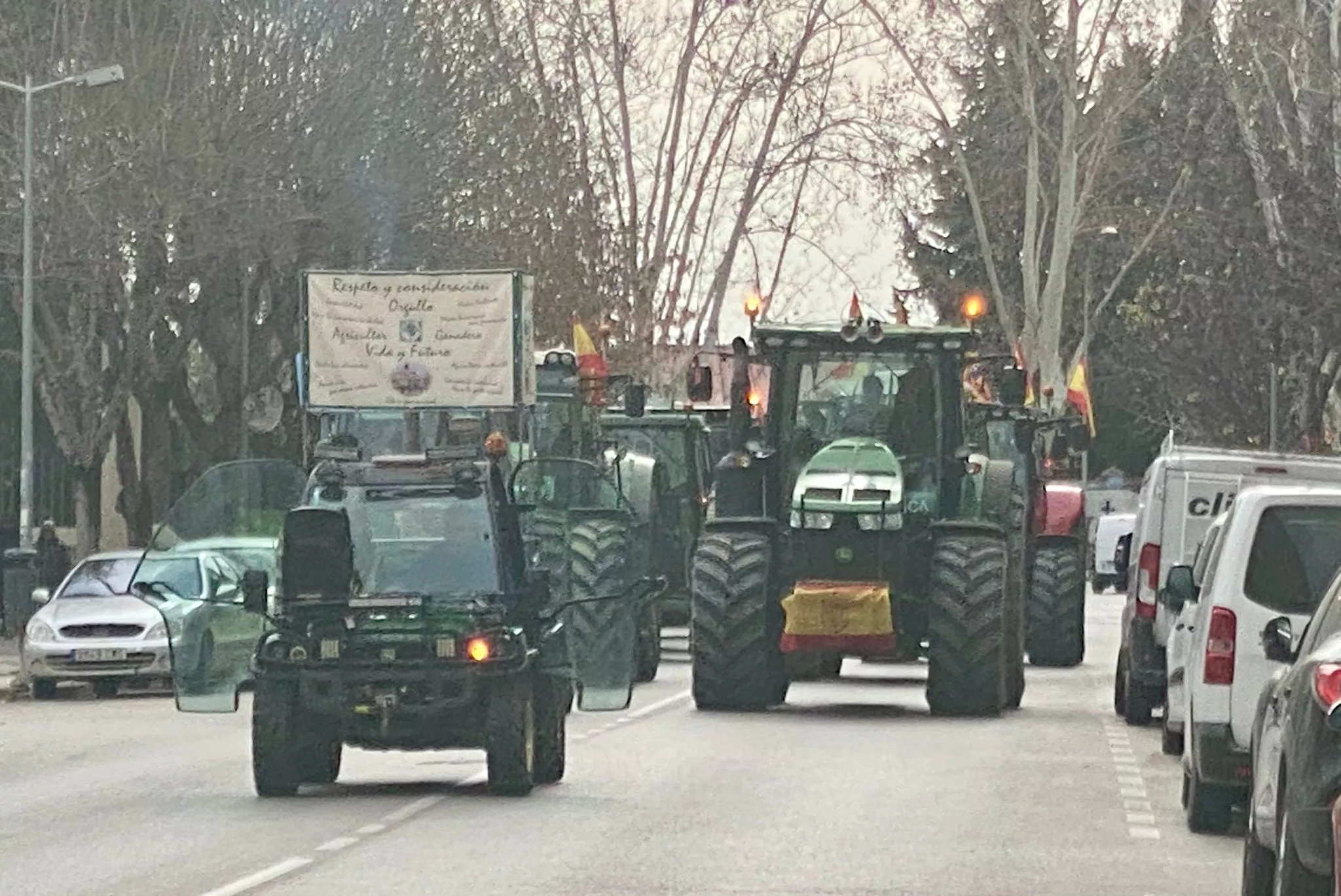 Tractorada y concentración en Huesca.