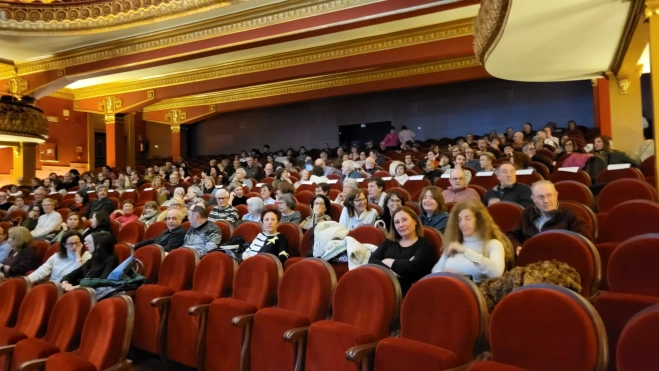 03846939 cb98 45f5 9fe5 034f53d2ba39