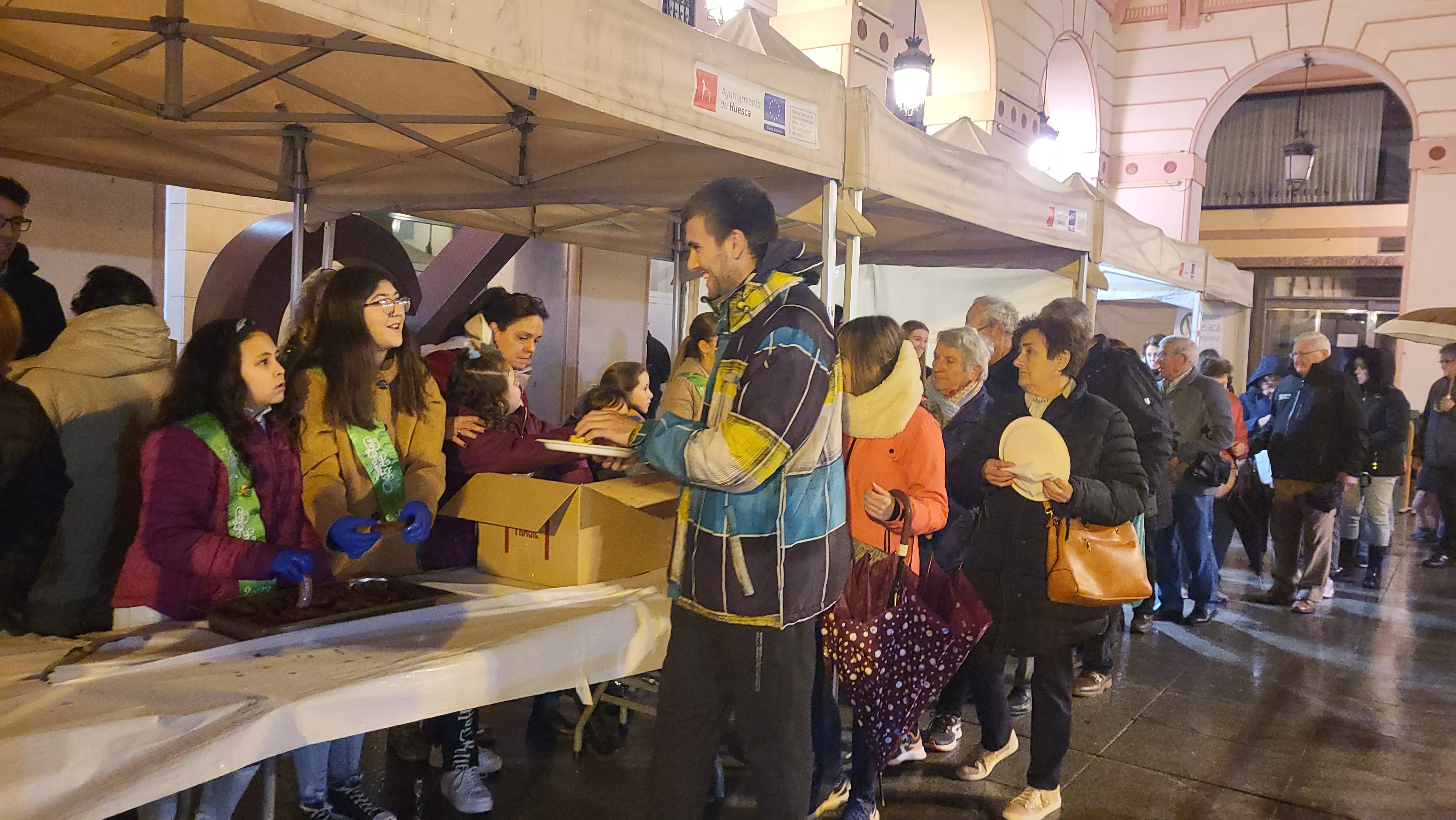 Celebración en Huesca del Jueves Lardero 2024. Foto Mercedes Manterola