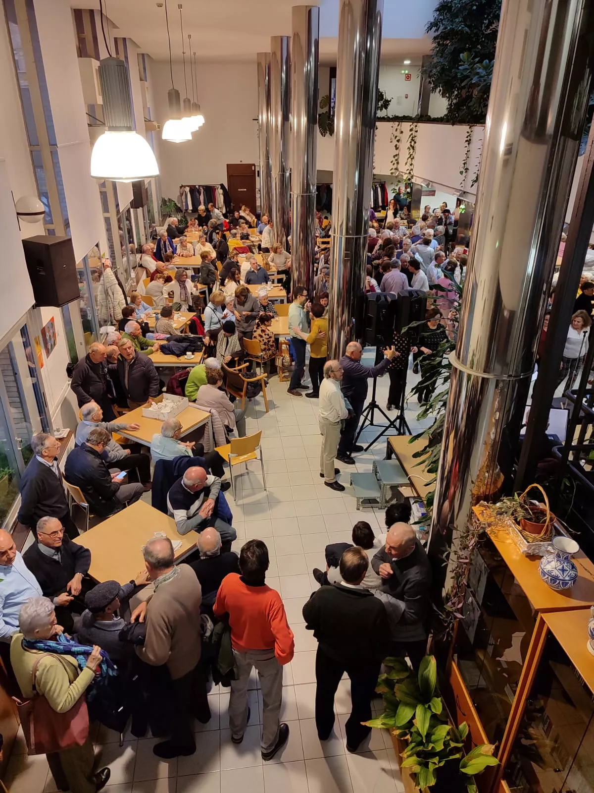 Celebración de Santa Águeda en el Hogar de las Personas Mayores