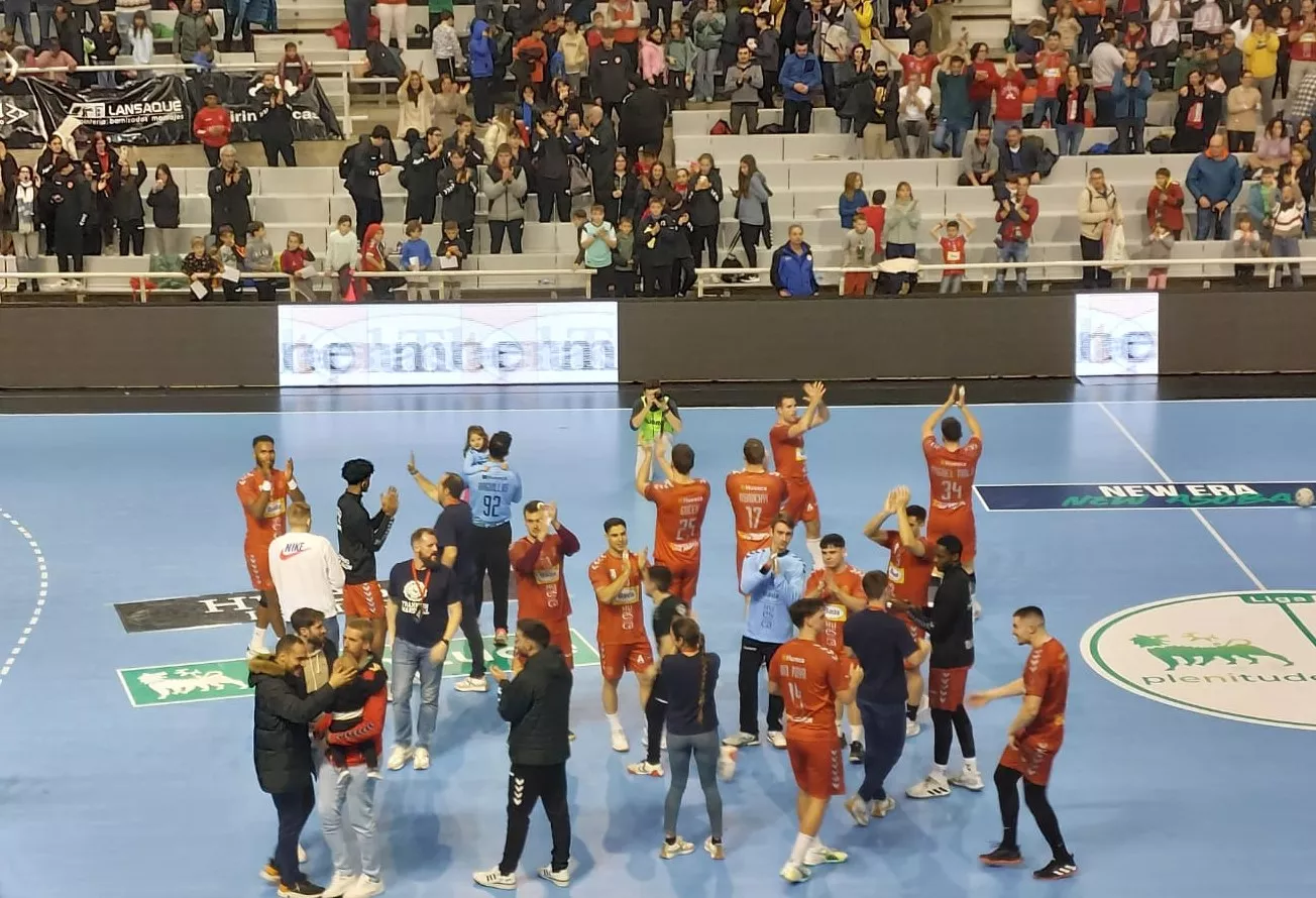 Fiesta en el Palacio para celebrar el éxito de Bada ante Logroño Fiesta en el Palacio para celebrar el éxito de Bada ante Logroño