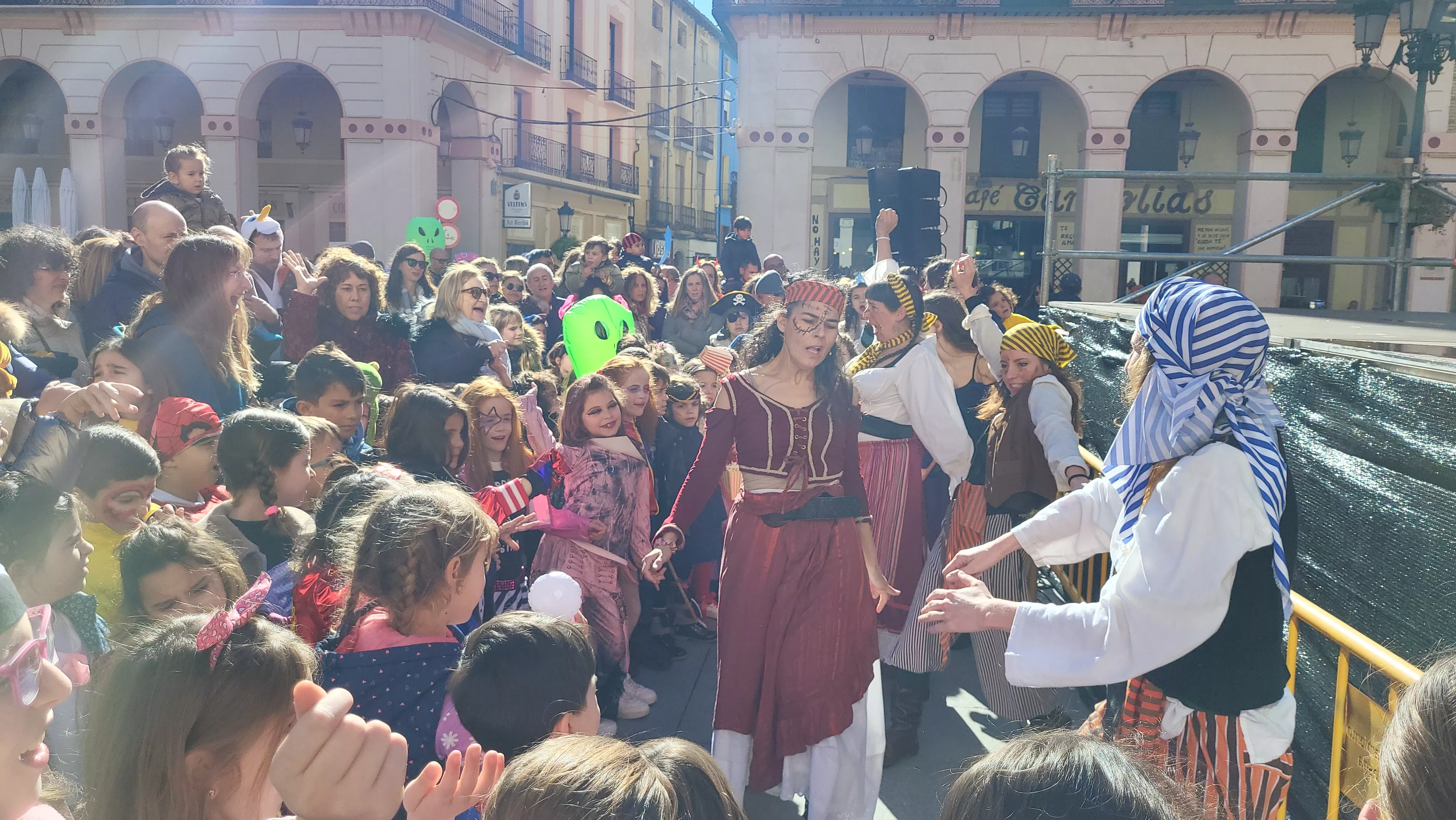  Fiesta Infantil de Carnaval con Viridiana en Huesca. Foto Mercedes Manterola
