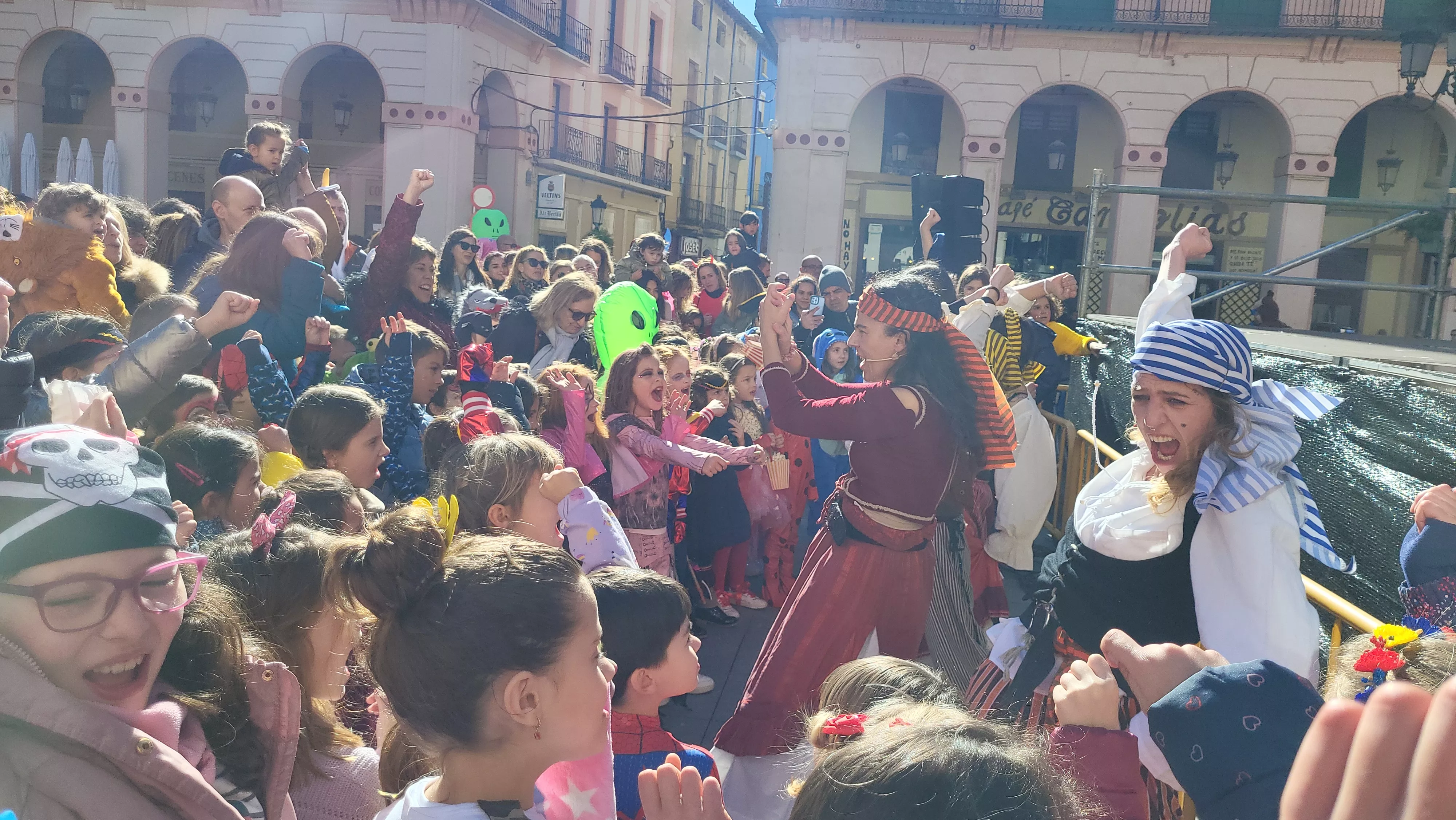  Fiesta Infantil de Carnaval con Viridiana en Huesca. Foto Mercedes Manterola