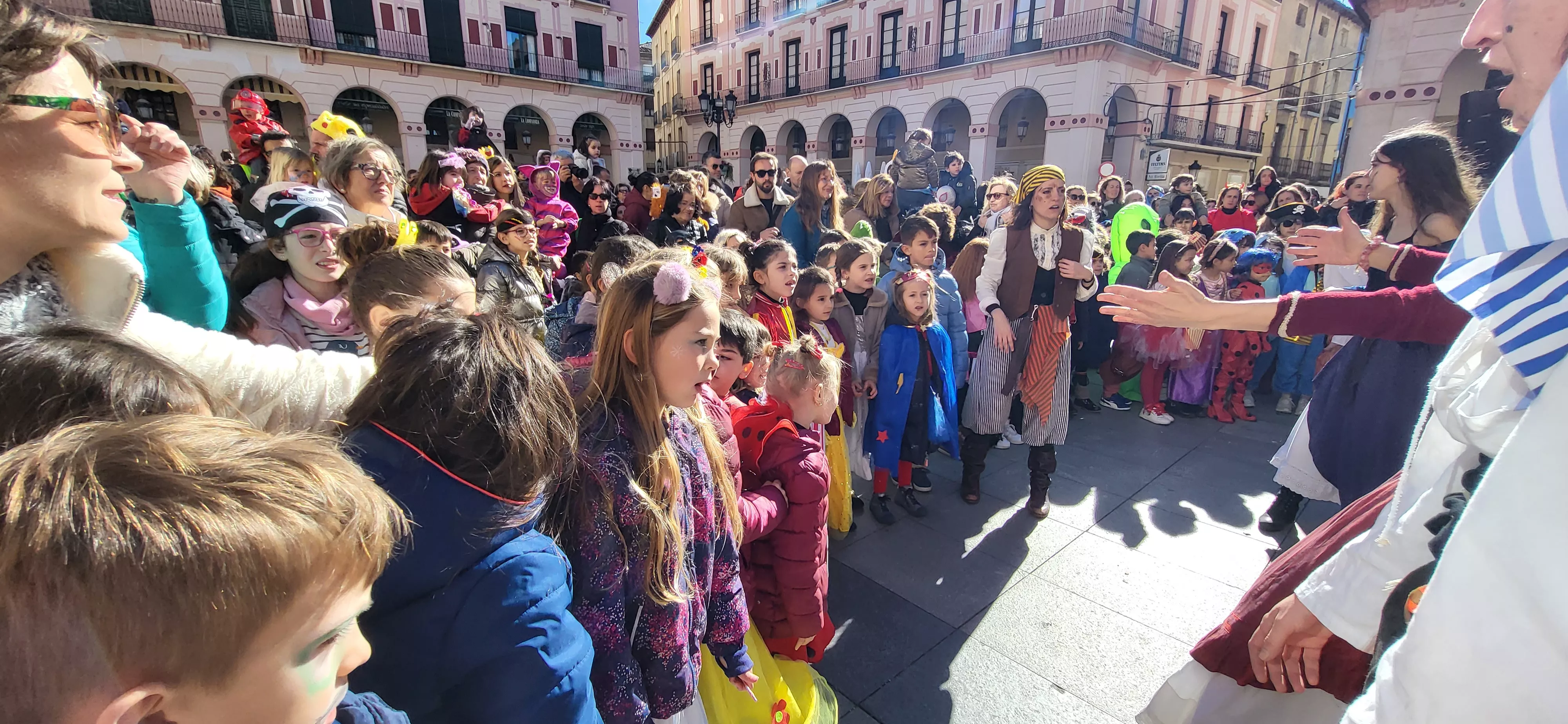  Fiesta Infantil de Carnaval con Viridiana en Huesca. Foto Mercedes Manterola