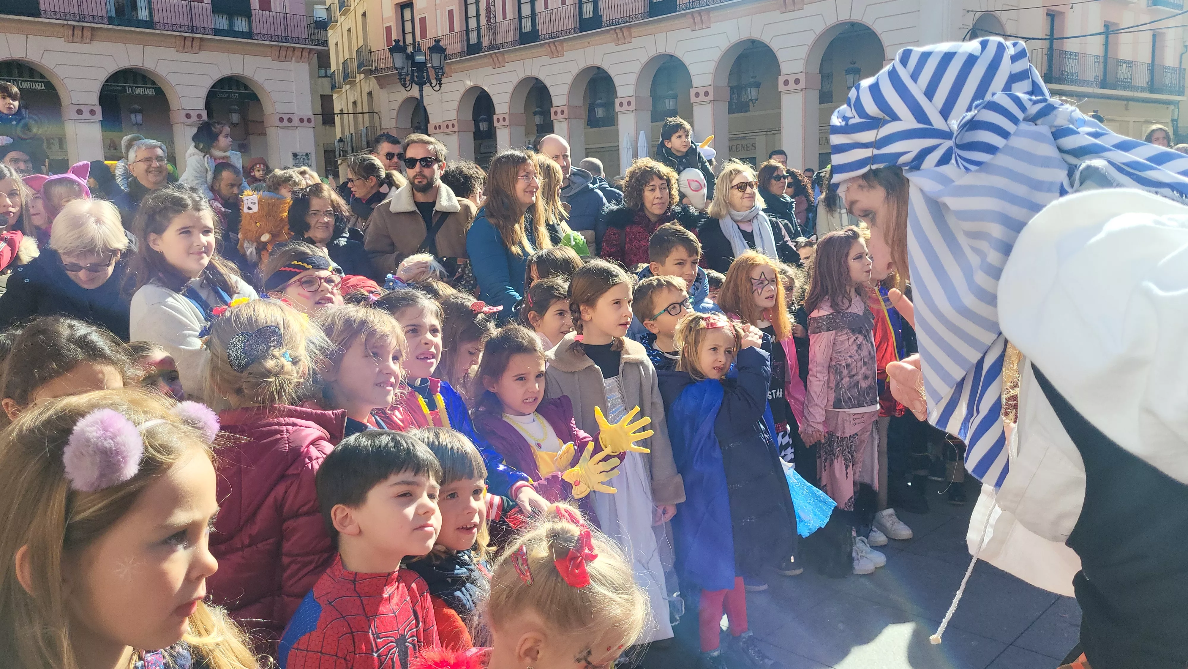  Fiesta Infantil de Carnaval con Viridiana en Huesca. Foto Mercedes Manterola