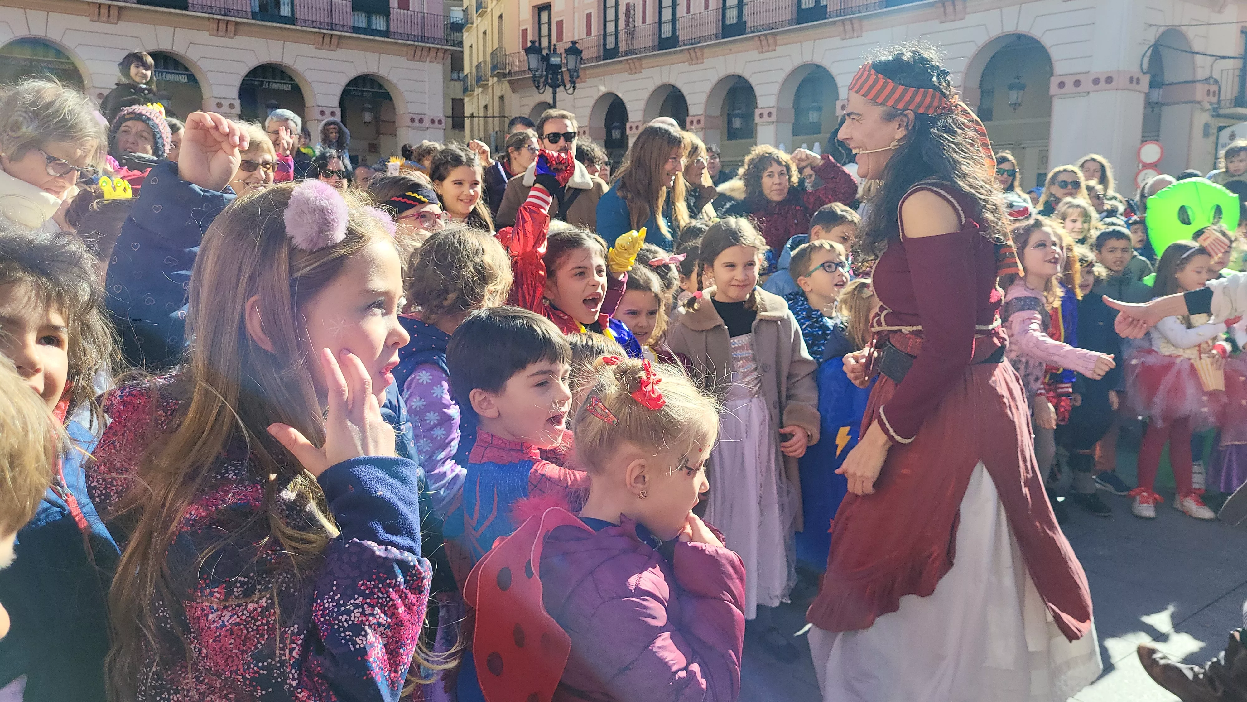 Fiesta Infantil de Carnaval con Viridiana en Huesca. Foto Mercedes Manterola
