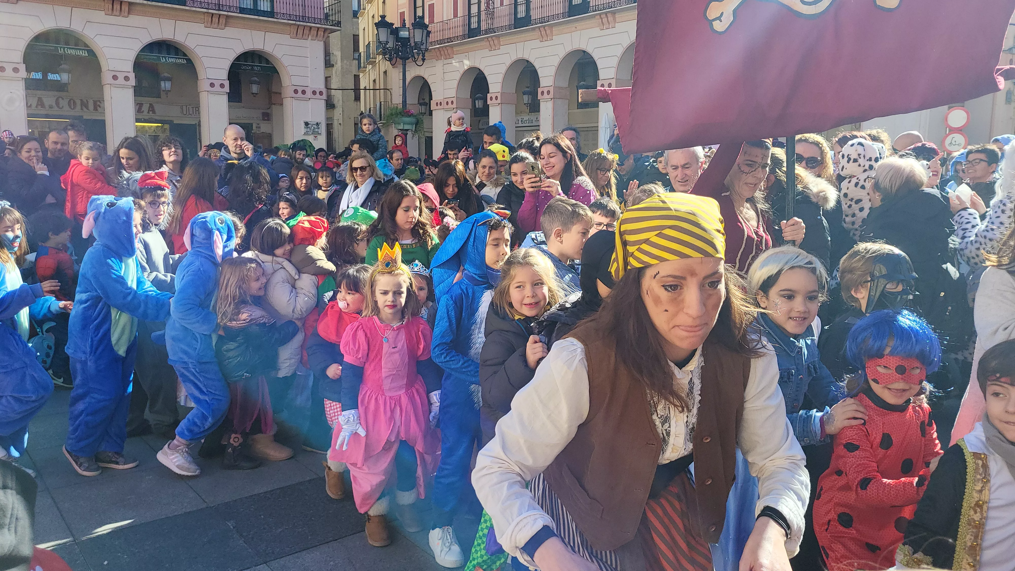  Fiesta Infantil de Carnaval con Viridiana en Huesca. Foto Mercedes Manterola