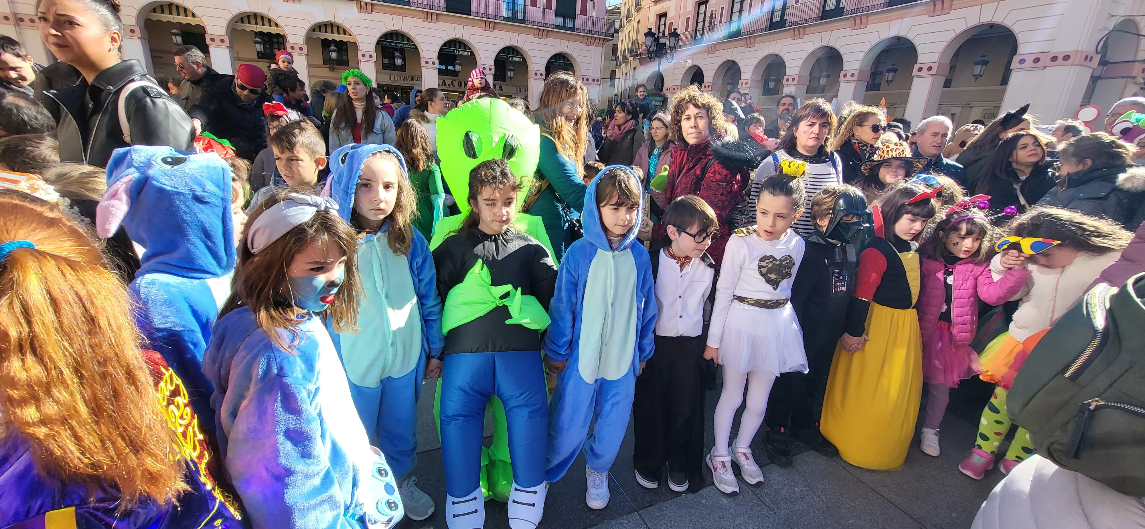  Fiesta Infantil de Carnaval con Viridiana en Huesca. Foto Mercedes Manterola