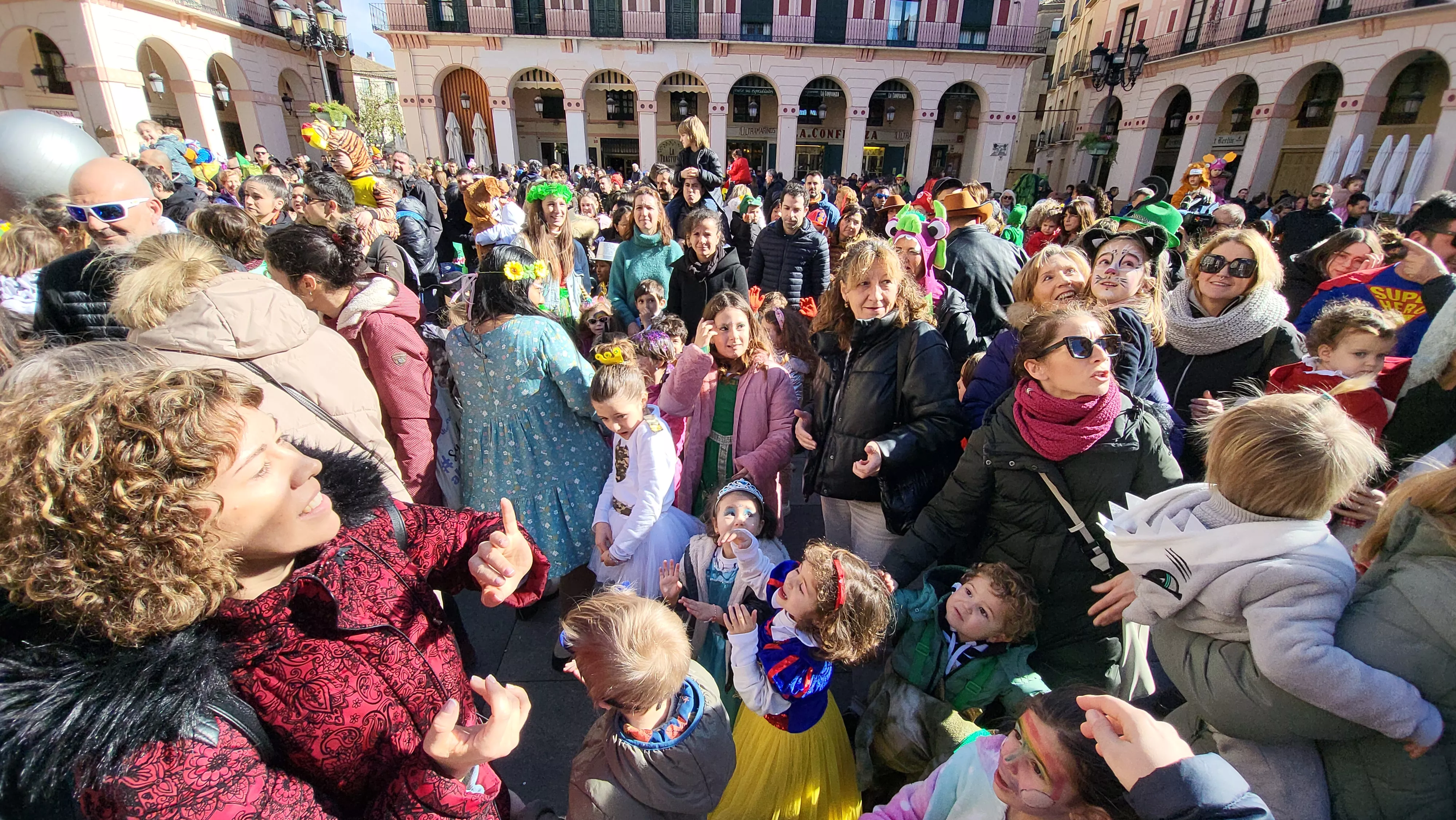  Fiesta Infantil de Carnaval con Viridiana en Huesca. Foto Mercedes Manterola