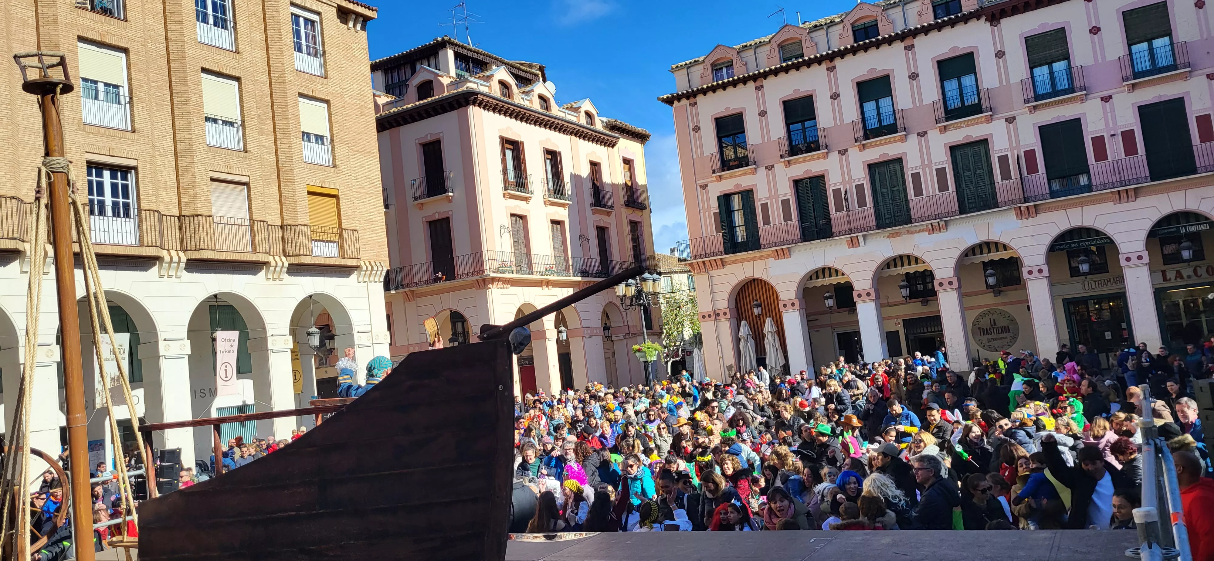  Fiesta Infantil de Carnaval con Viridiana en Huesca. Foto Mercedes Manterola