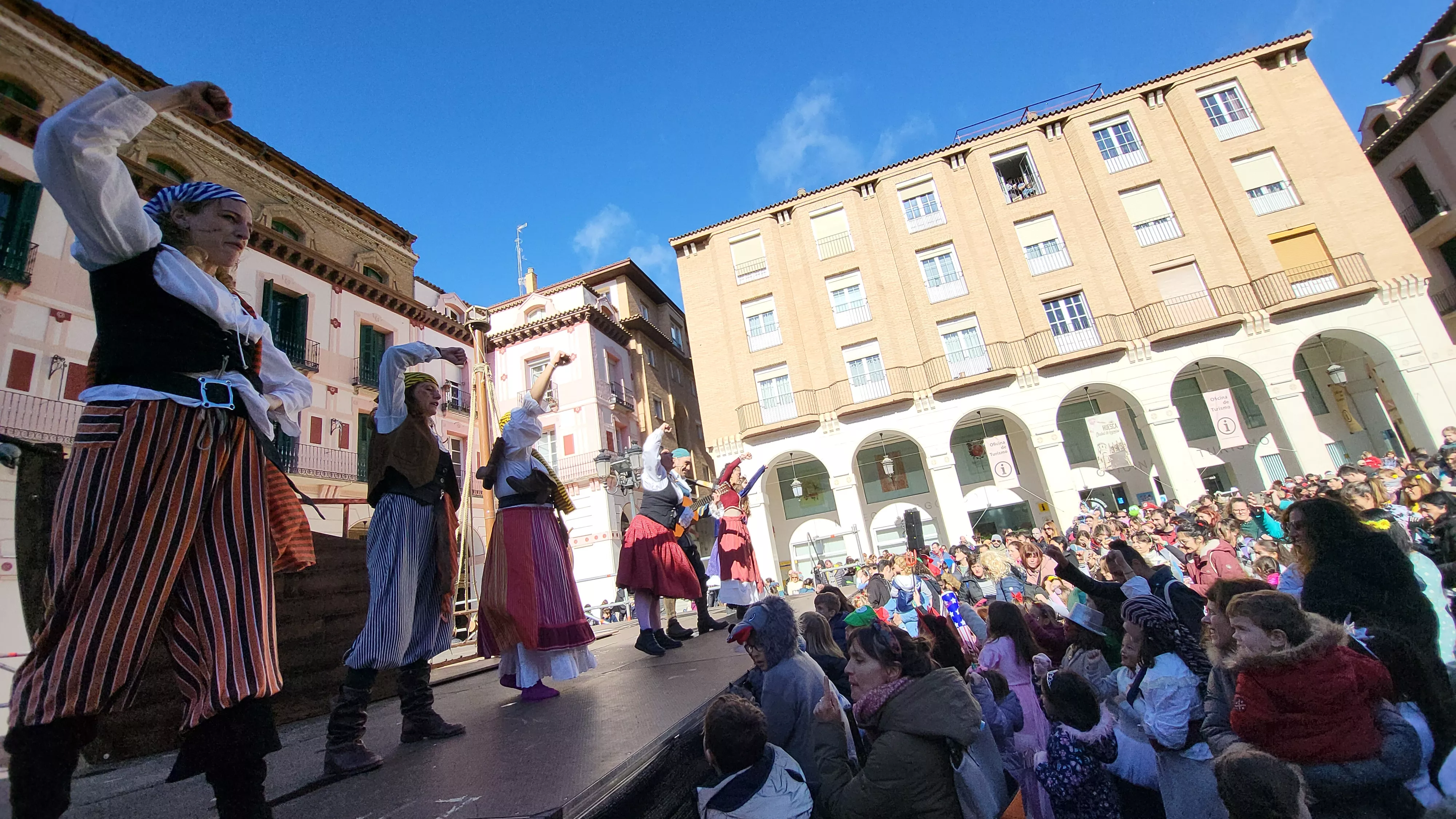  Fiesta Infantil de Carnaval con Viridiana en Huesca. Foto Mercedes Manterola