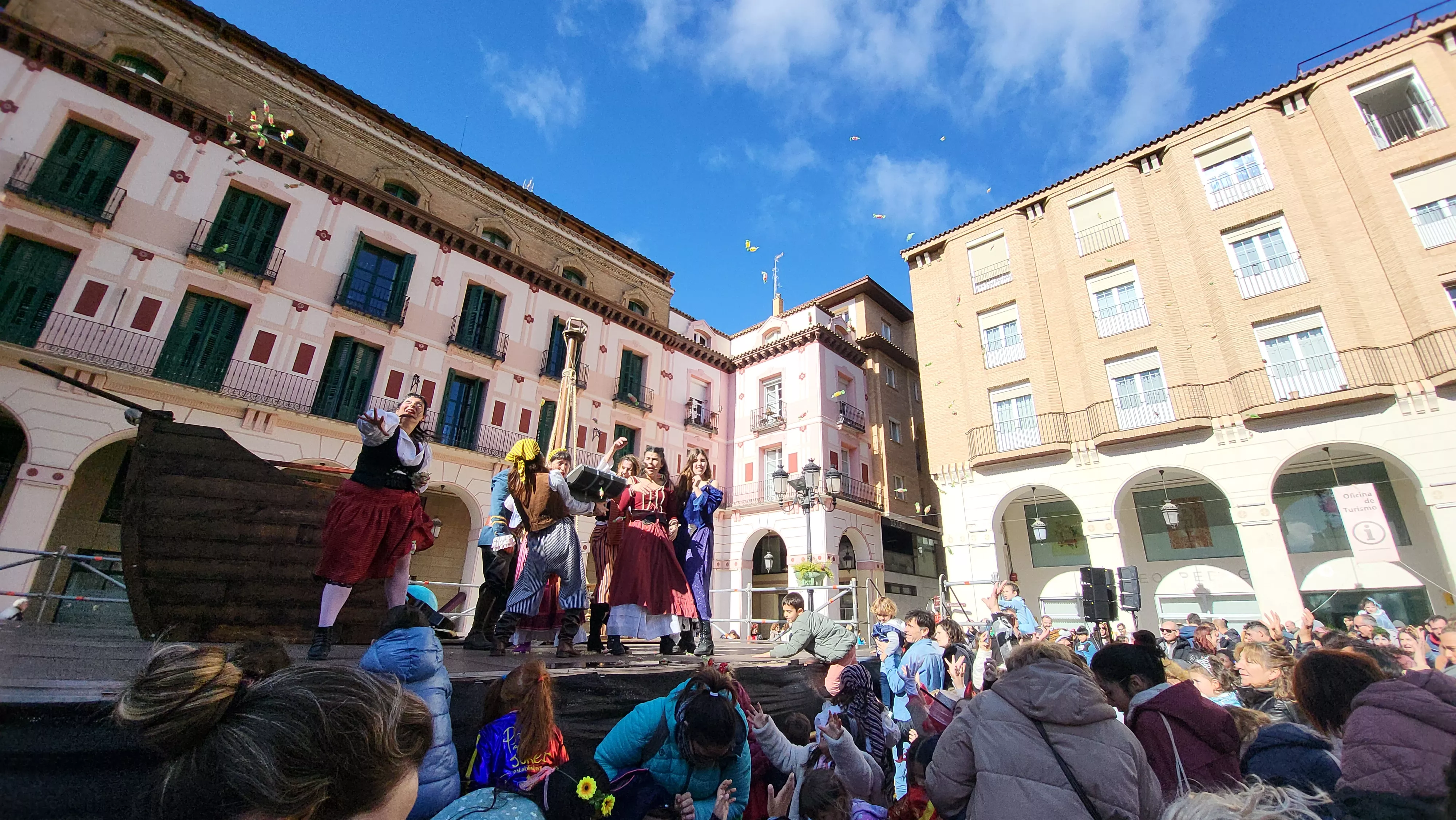  Fiesta Infantil de Carnaval con Viridiana en Huesca. Foto Mercedes Manterola